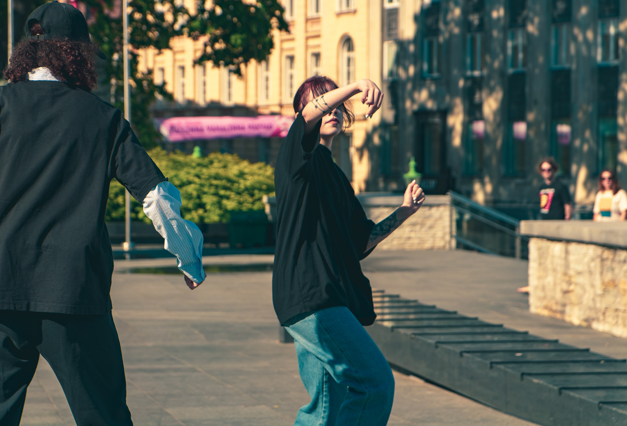 Breakdance (Diana & Her Gang). Nebula 25 — Fotod teie hingele
