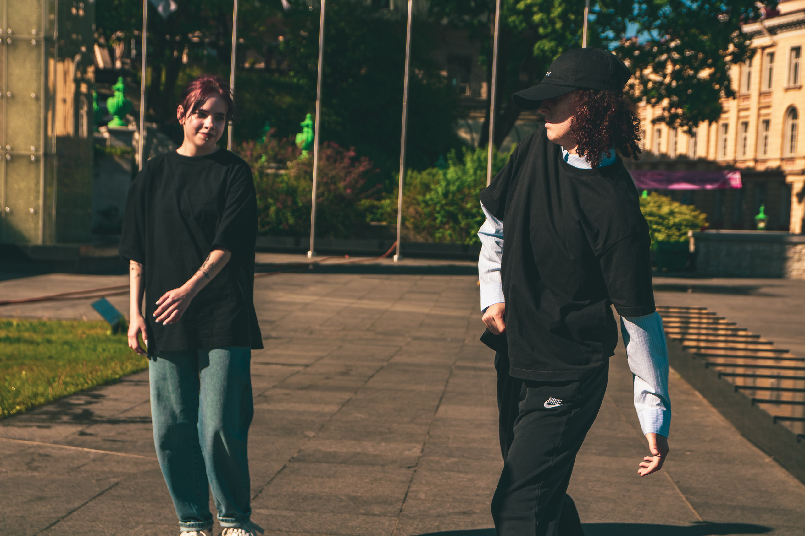 Breakdance (Diana & Her Gang). Nebula 25 — Fotod teie hingele