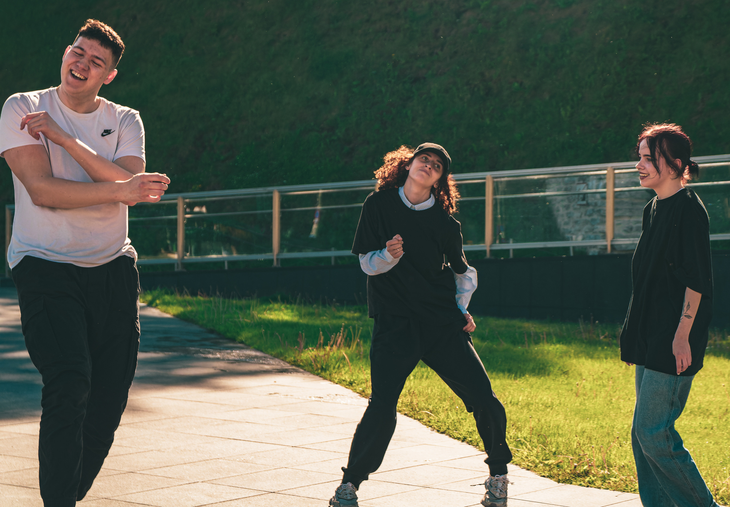 Breakdance (Diana & Her Gang). Nebula 25 — Fotod teie hingele