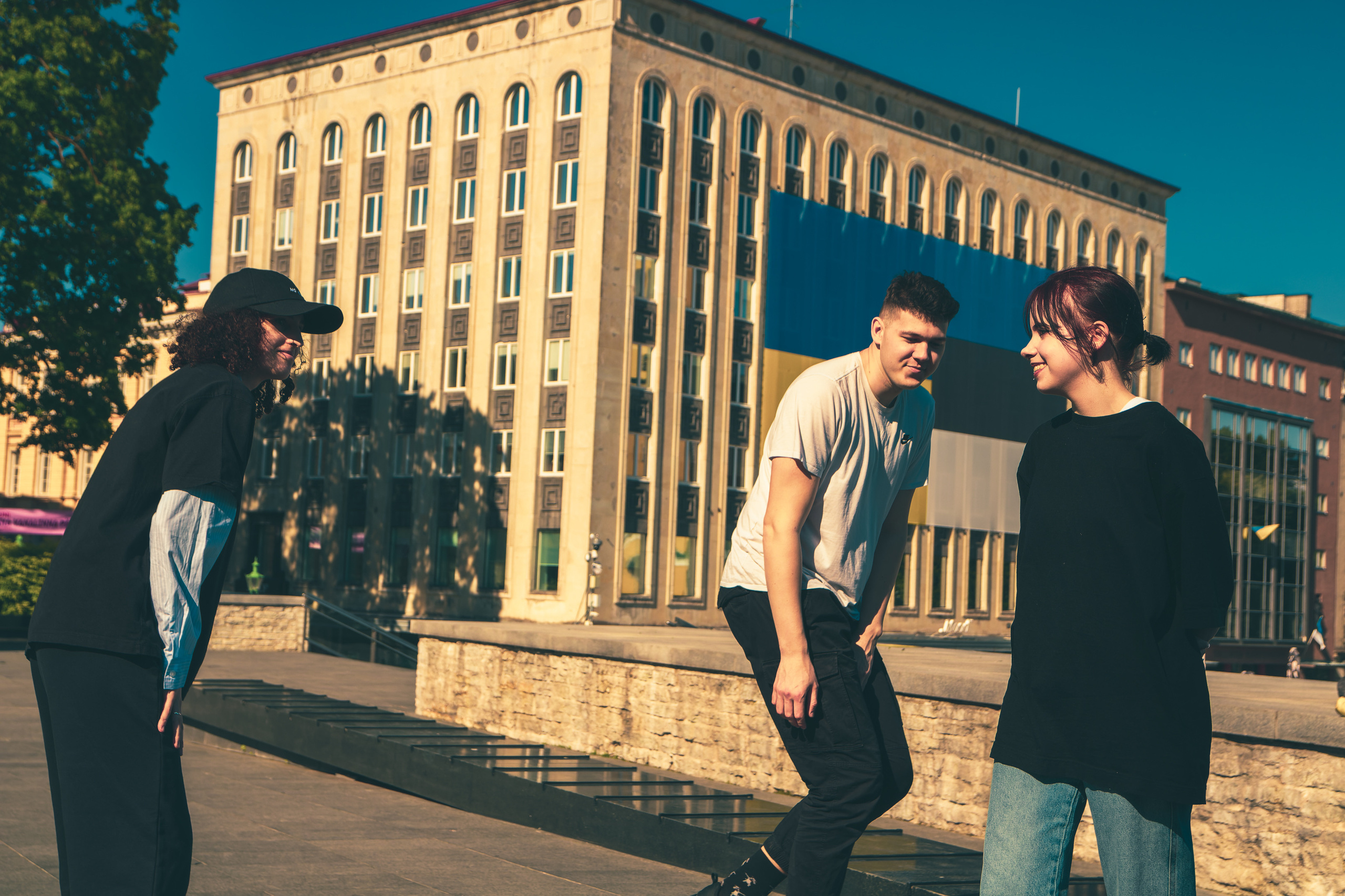 Breakdance (Diana & Her Gang). Nebula 25 — Fotod teie hingele