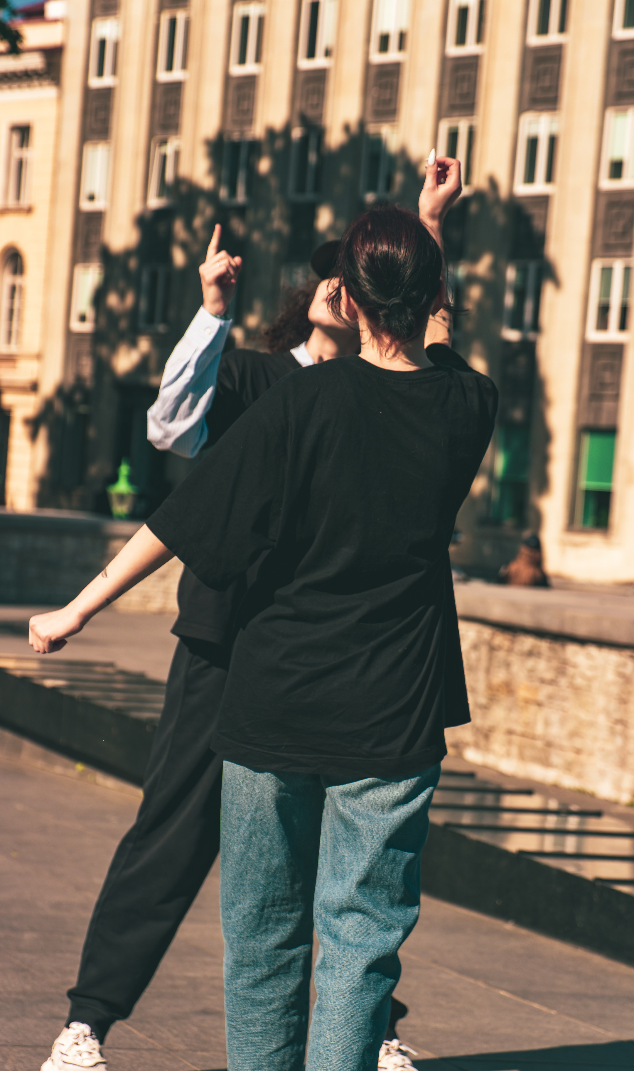 Breakdance (Diana & Her Gang). Nebula 25 — Fotod teie hingele