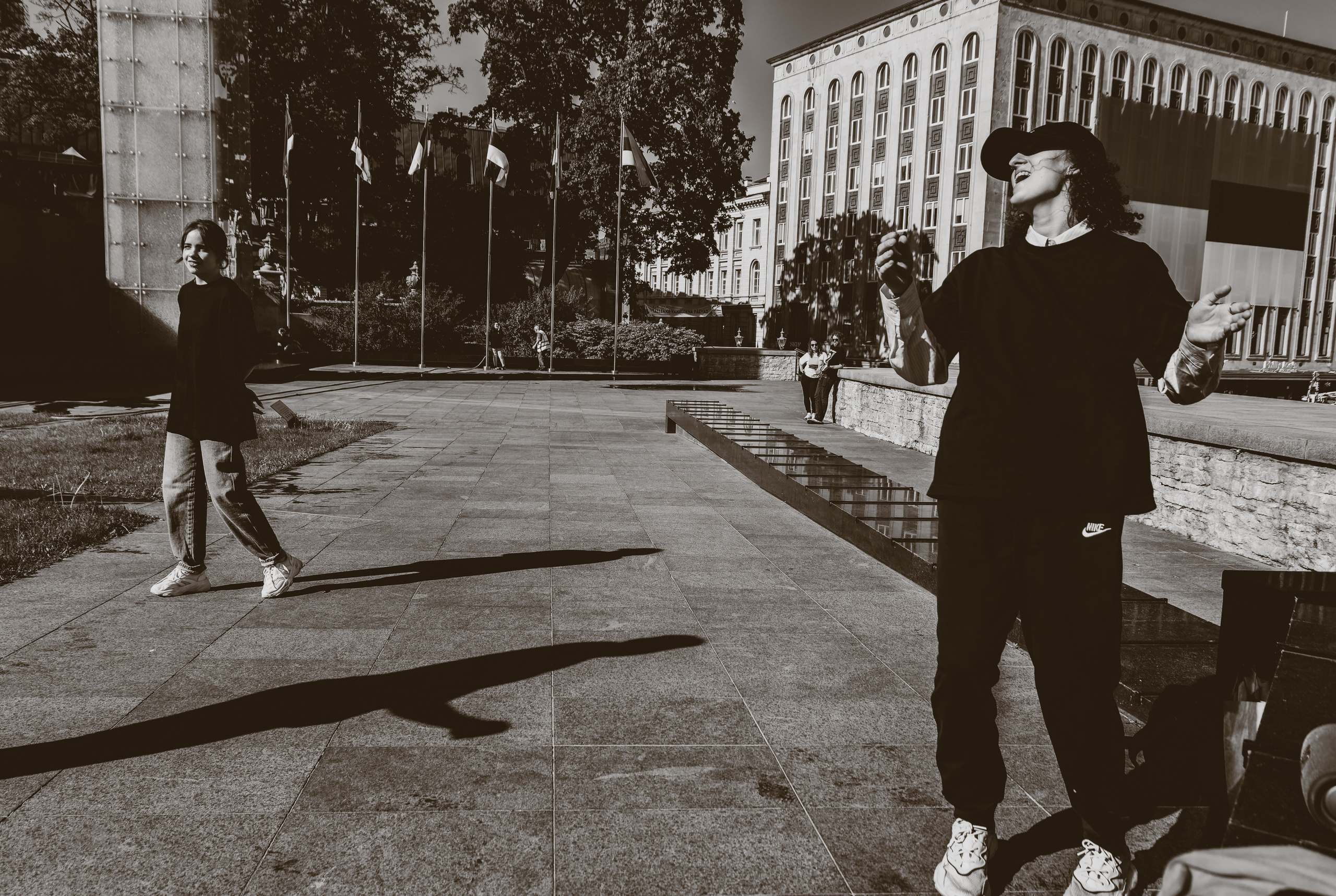 Breakdance (Diana & Her Gang). Nebula 25 — Fotod teie hingele