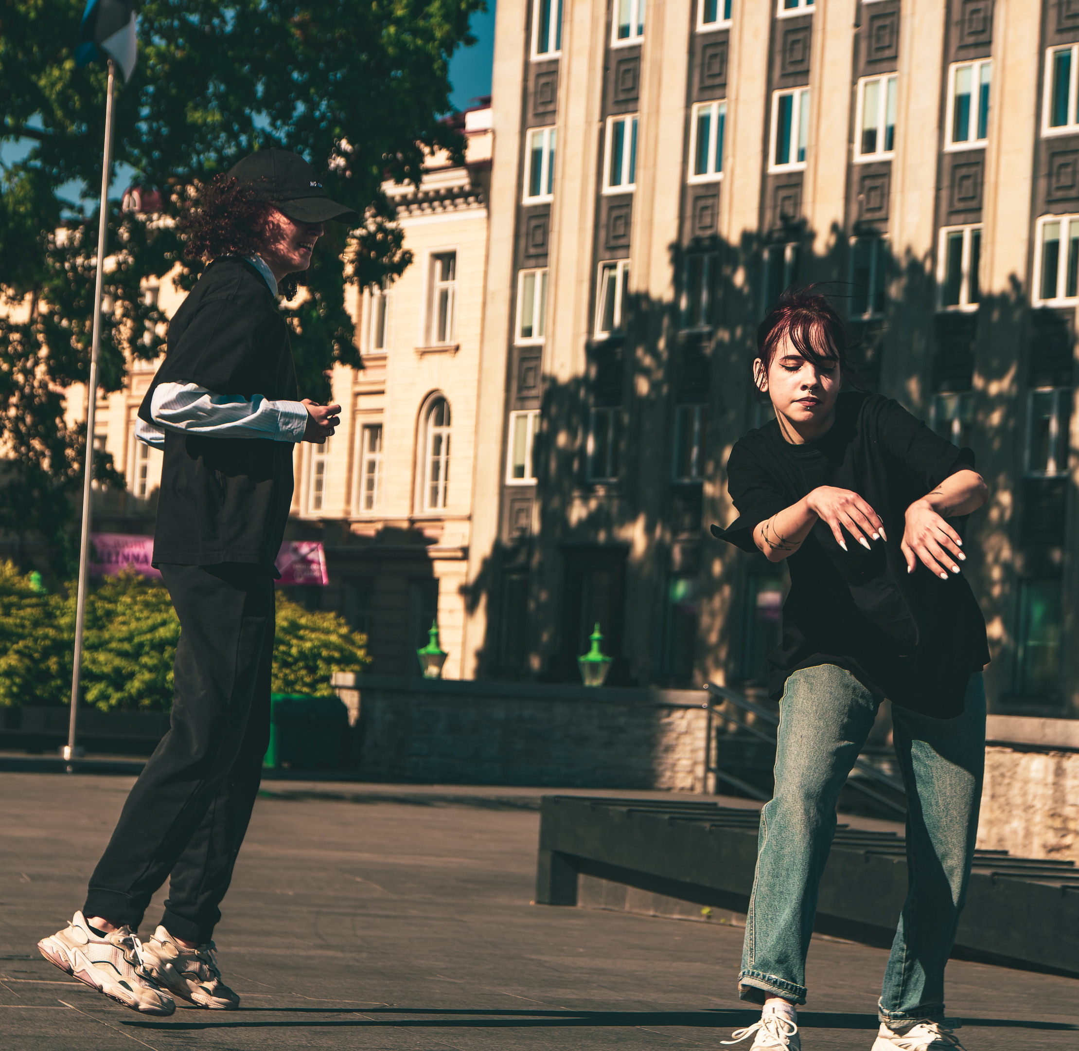 Breakdance (Diana & Her Gang). Nebula 25 — Fotod teie hingele