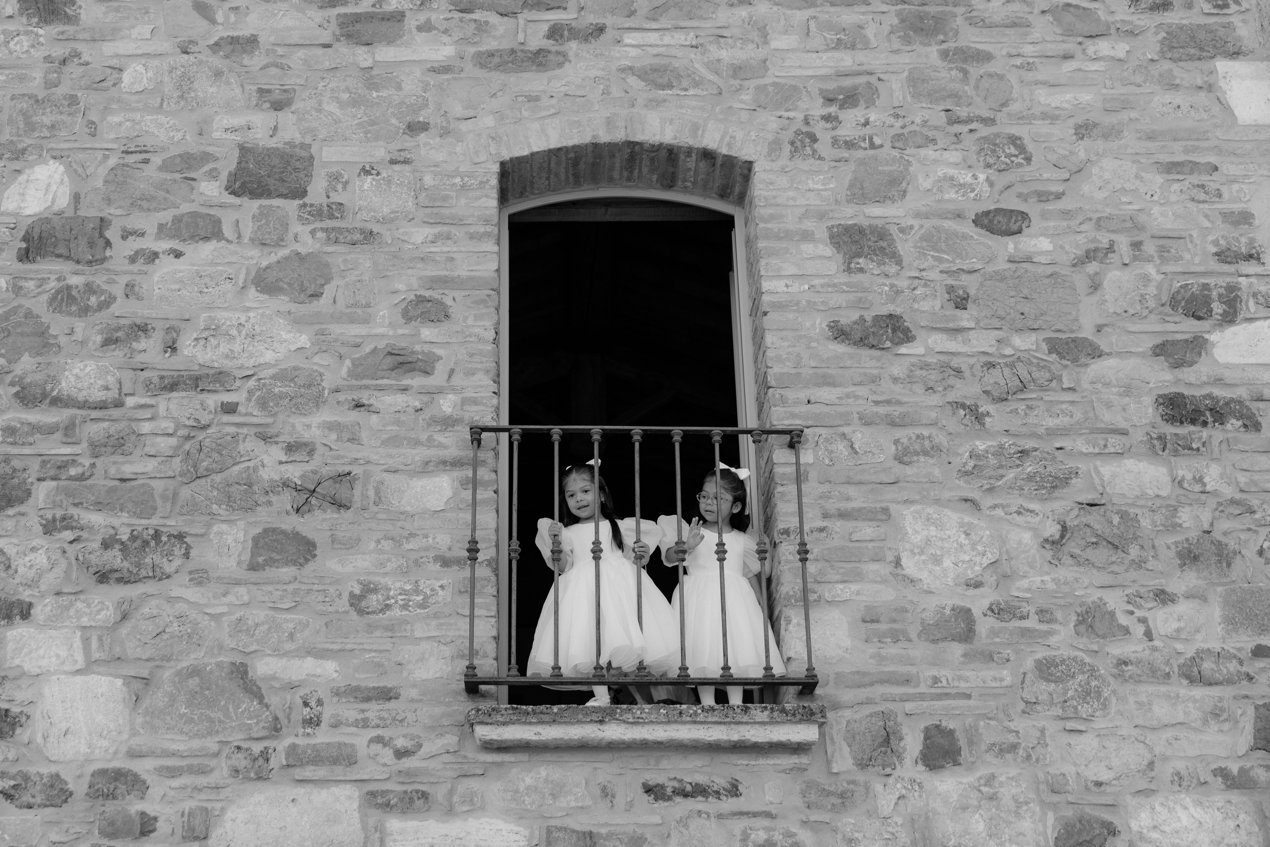 Mitcell&Melanie digital. Wedding photographer Italy