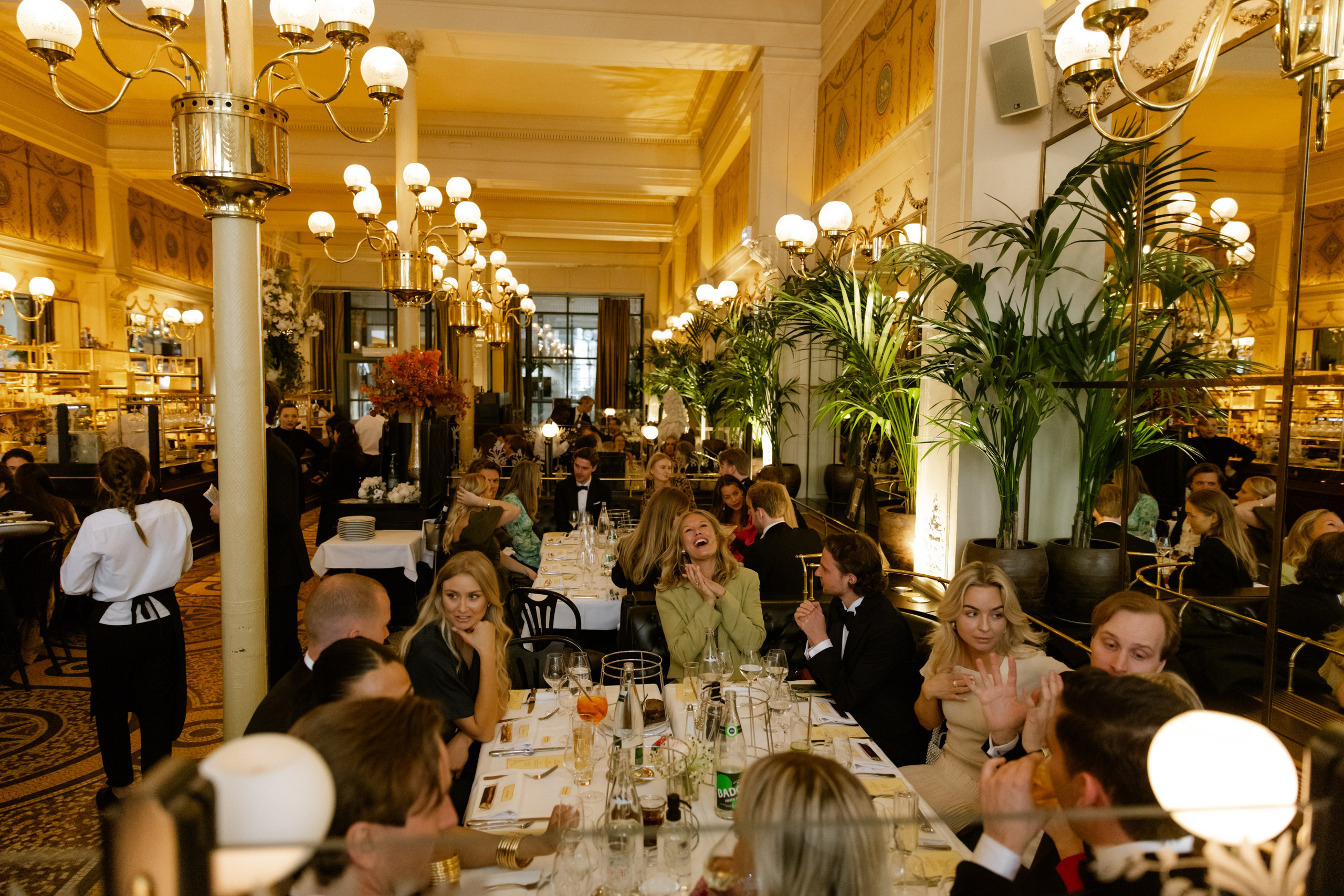 Clara & Douglas | Wedding Photography in Paris. Paris Wedding Photographer