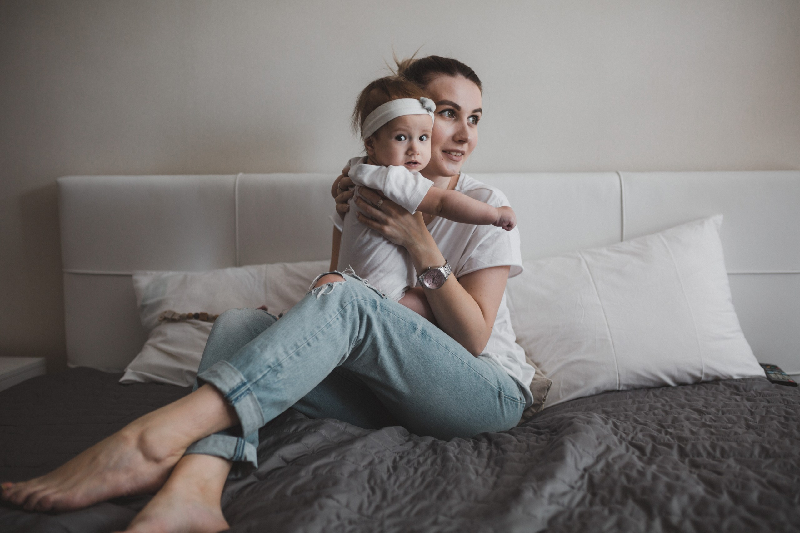 Elina & daughter. Madrid Photographer for Proposals, Engagements & Families | Anya Petrova
