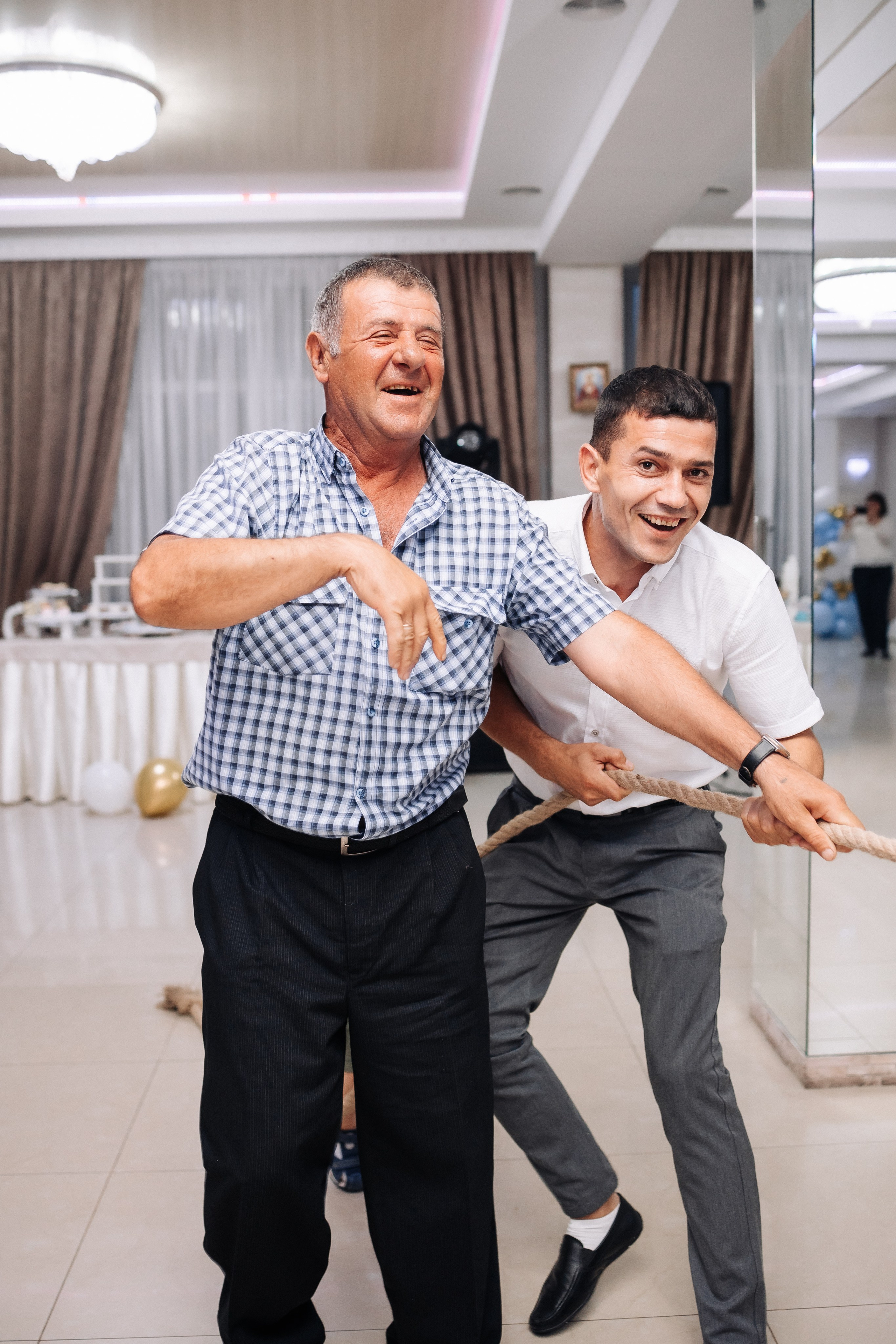 Marius & Amelia. Fotograful evenimentului tău