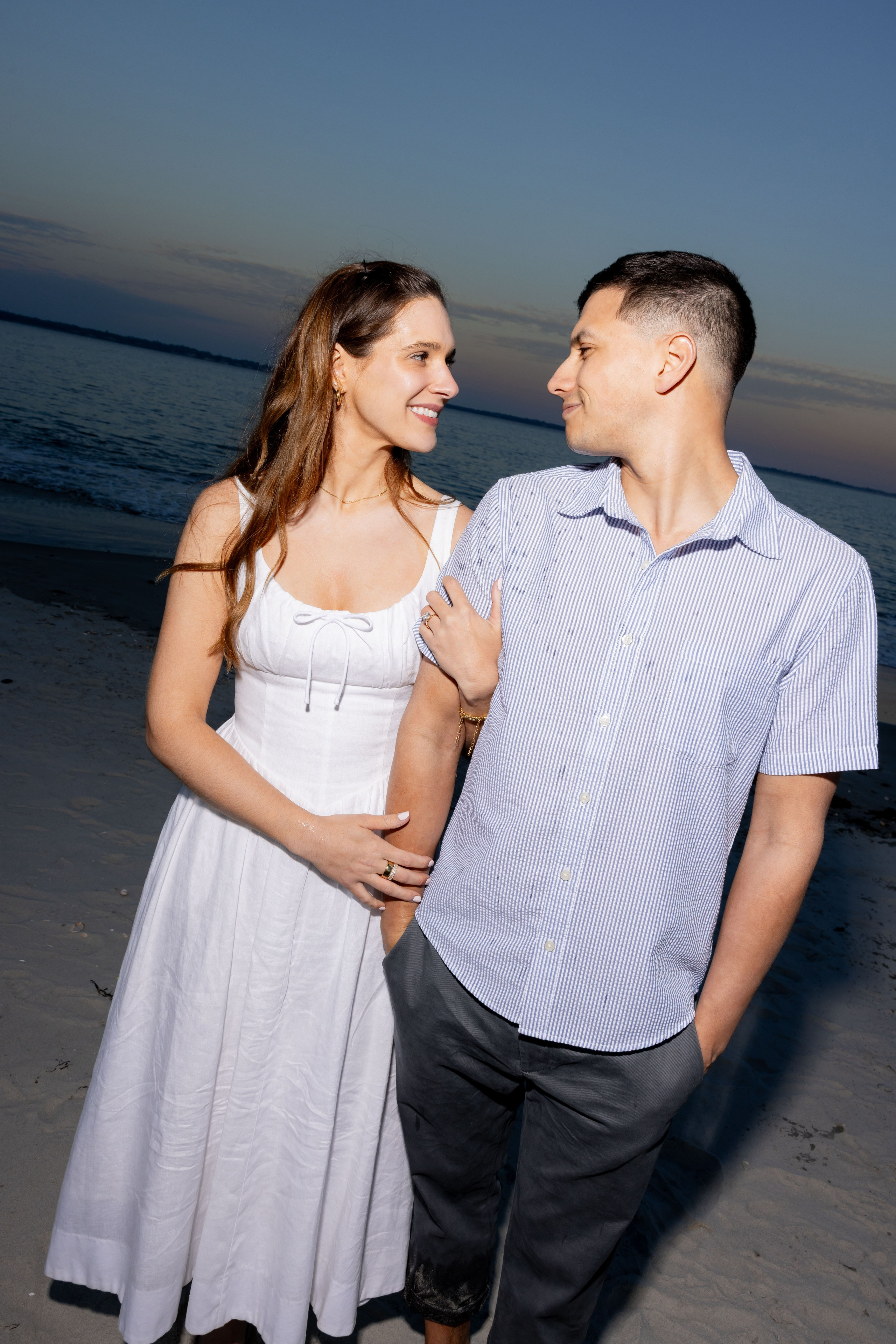 Bella & Nick — Sunset Engagement. Rhode Island Wedding Photographer Tati Simpson