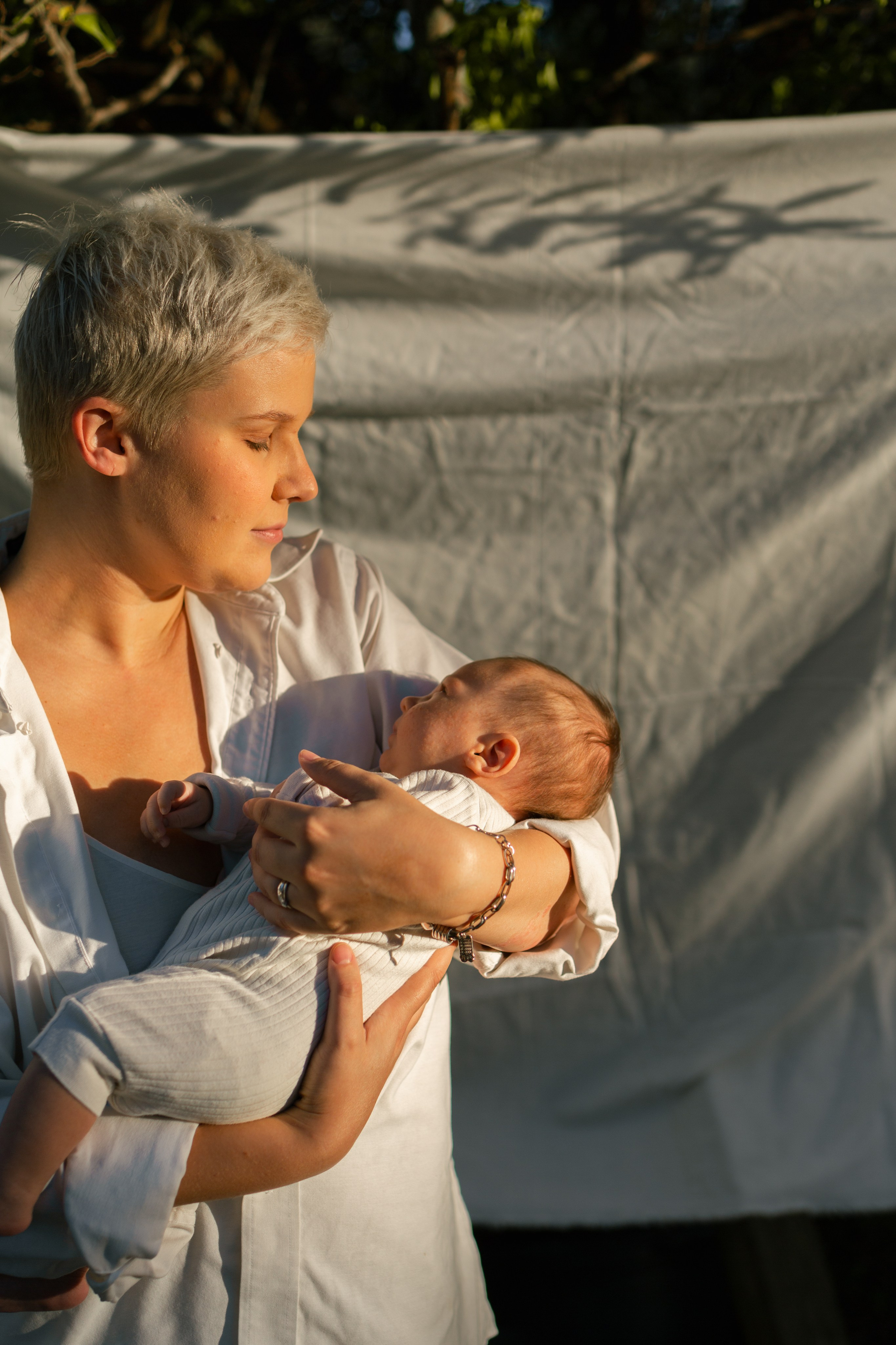 Asya & son. Photographer Vladmir Gladkov