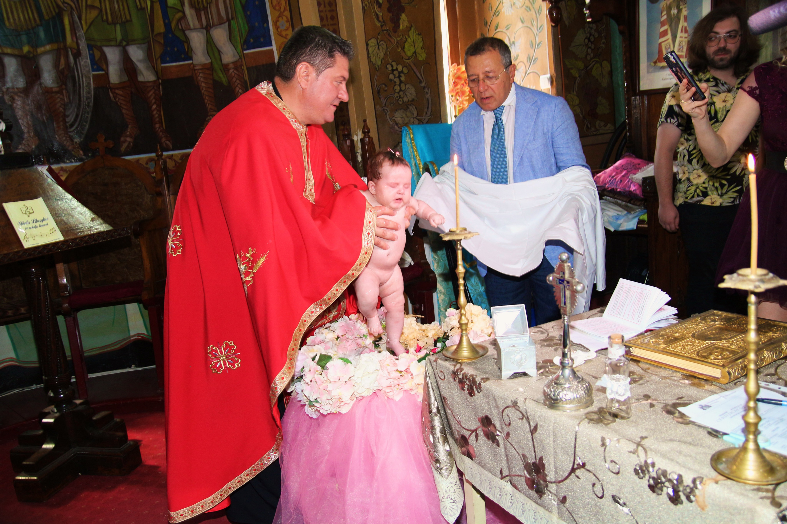 BYZO MEDIA. PETRU BYZO - family and children photographer in ROMANIA