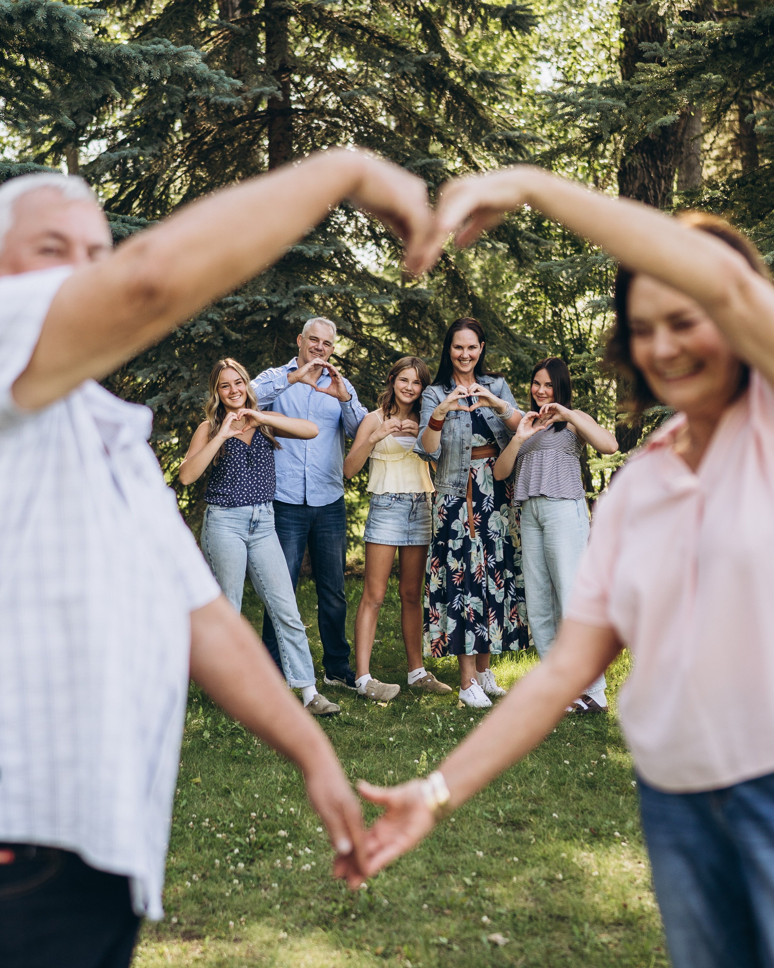 Lynn & fam. Calgary Wedding & Lifestyle Photographer — Yevhen Polishchuk