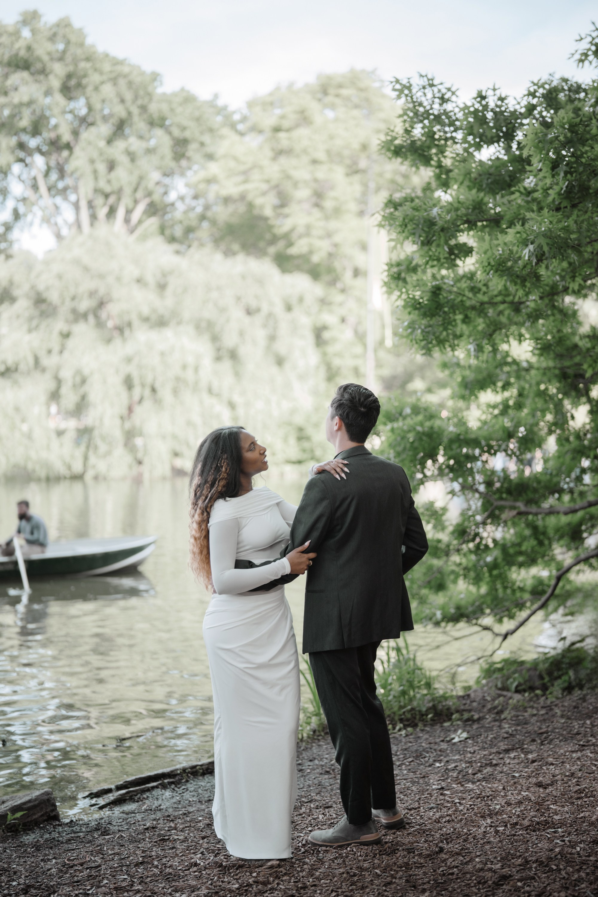 Engagement photo shoot in Central Park in spring. Portrait and wedding photographer in New York