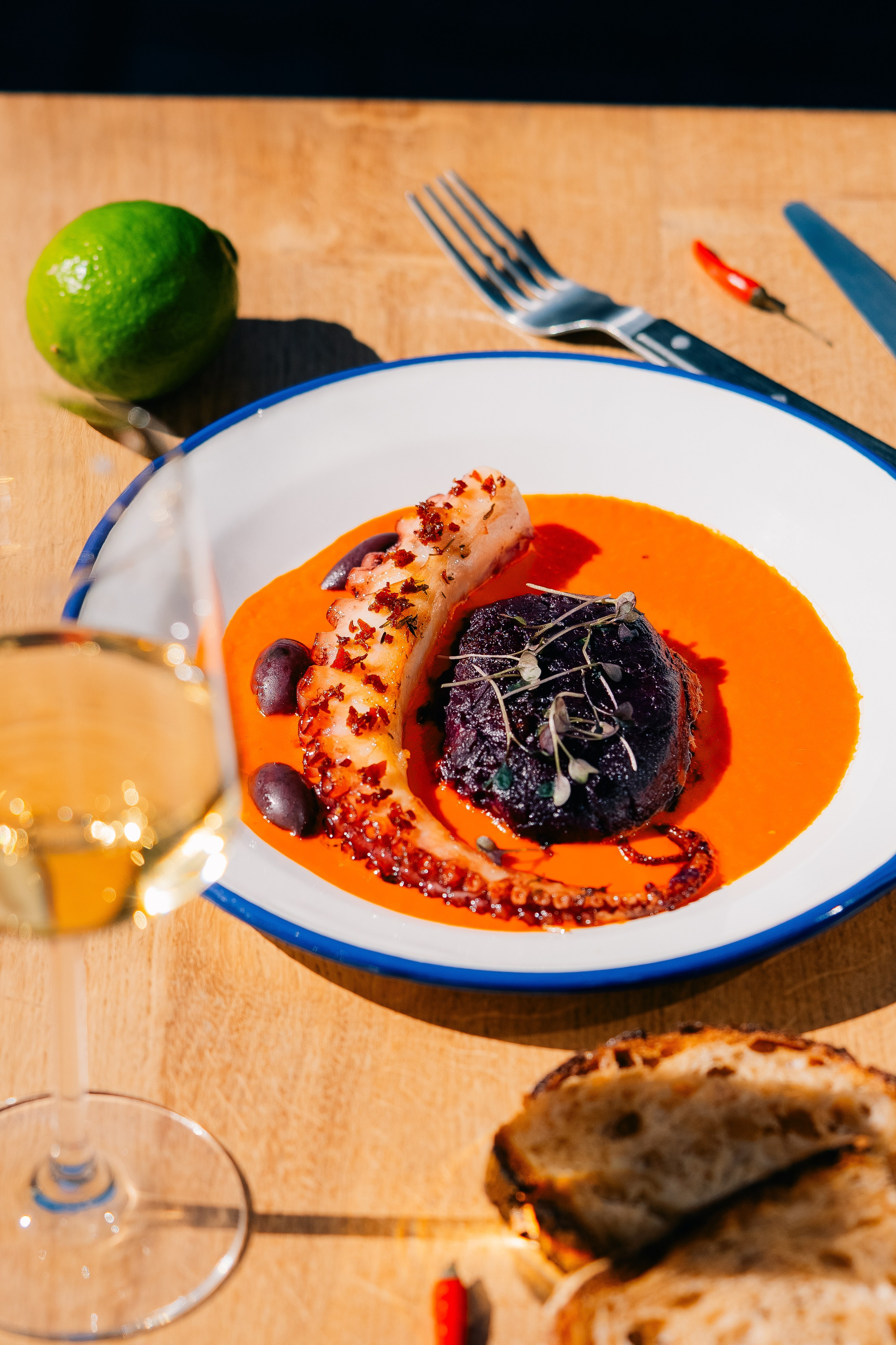 Menu de verão do bar Voyager 1. Maria Sher. Fotógrafa profissional do Porto, Portugal