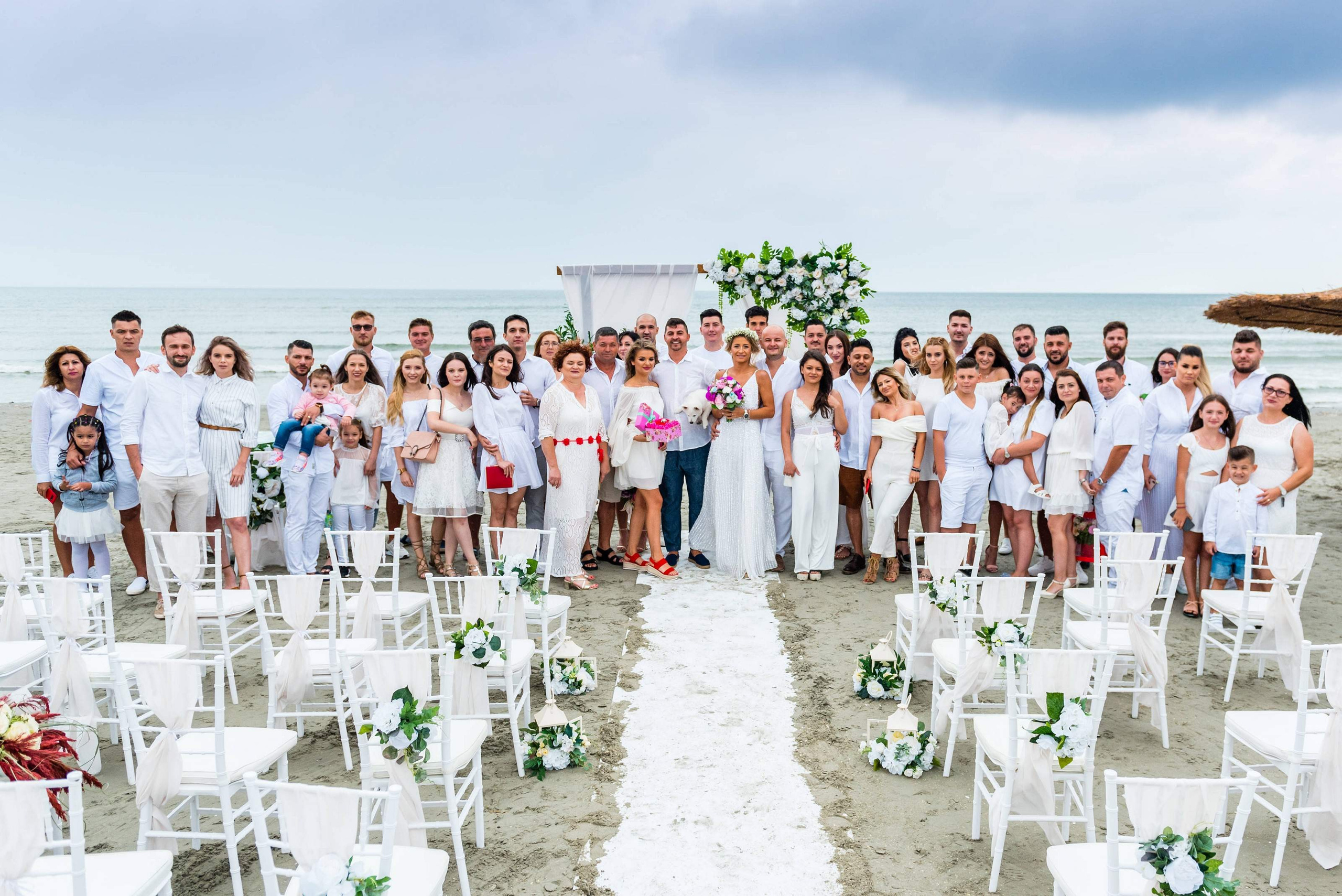 Cununie civila pe plaja Oneiro