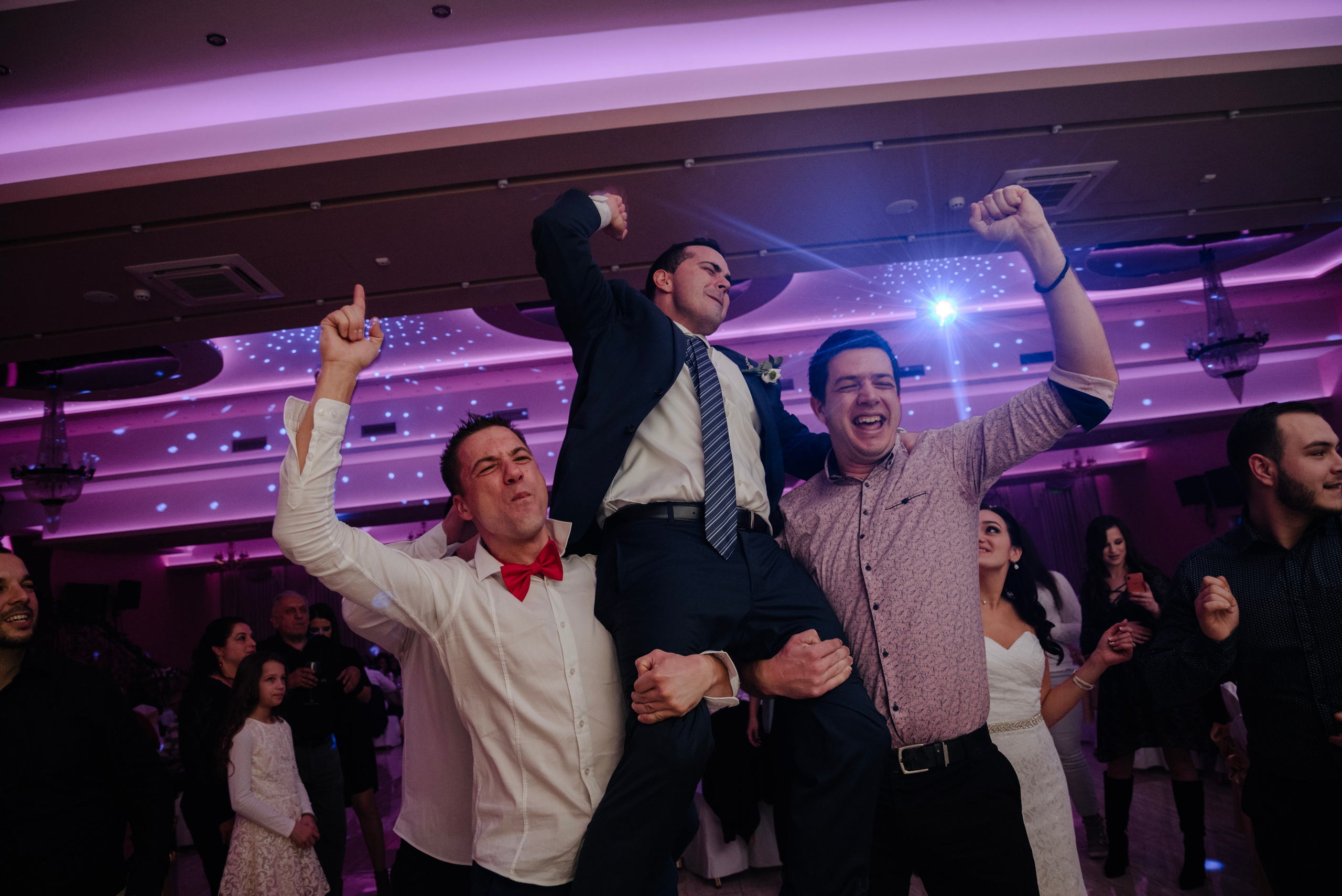 Ešli i Aleks. Wedding, family and destination photographer. Based in Serbia, available for the whole world
