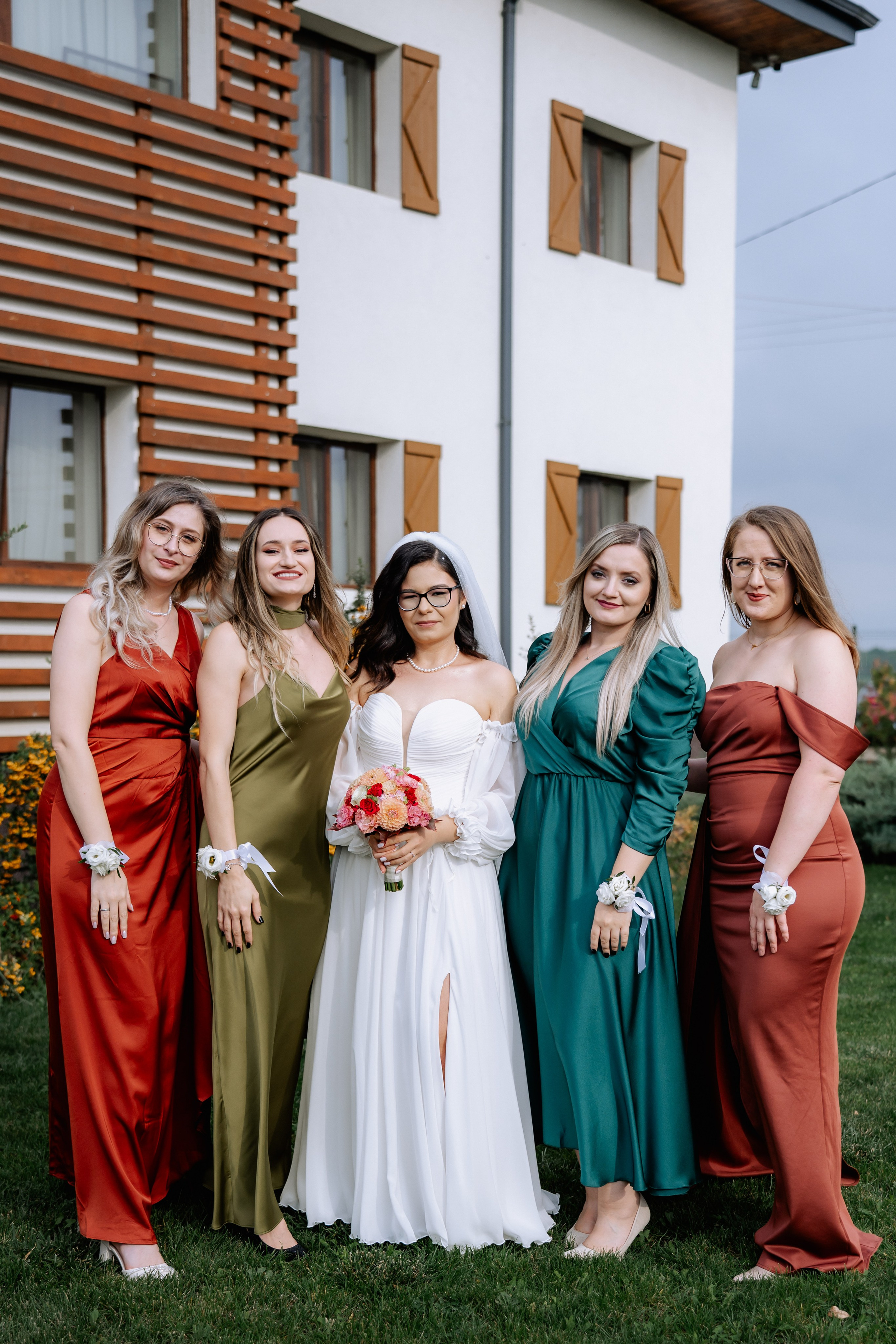 Ioana + Razvan | Wedding day. Proud Vision Weddings | Wedding Photography & Film — Servicii profesionale Foto Video Nunta Iasi
