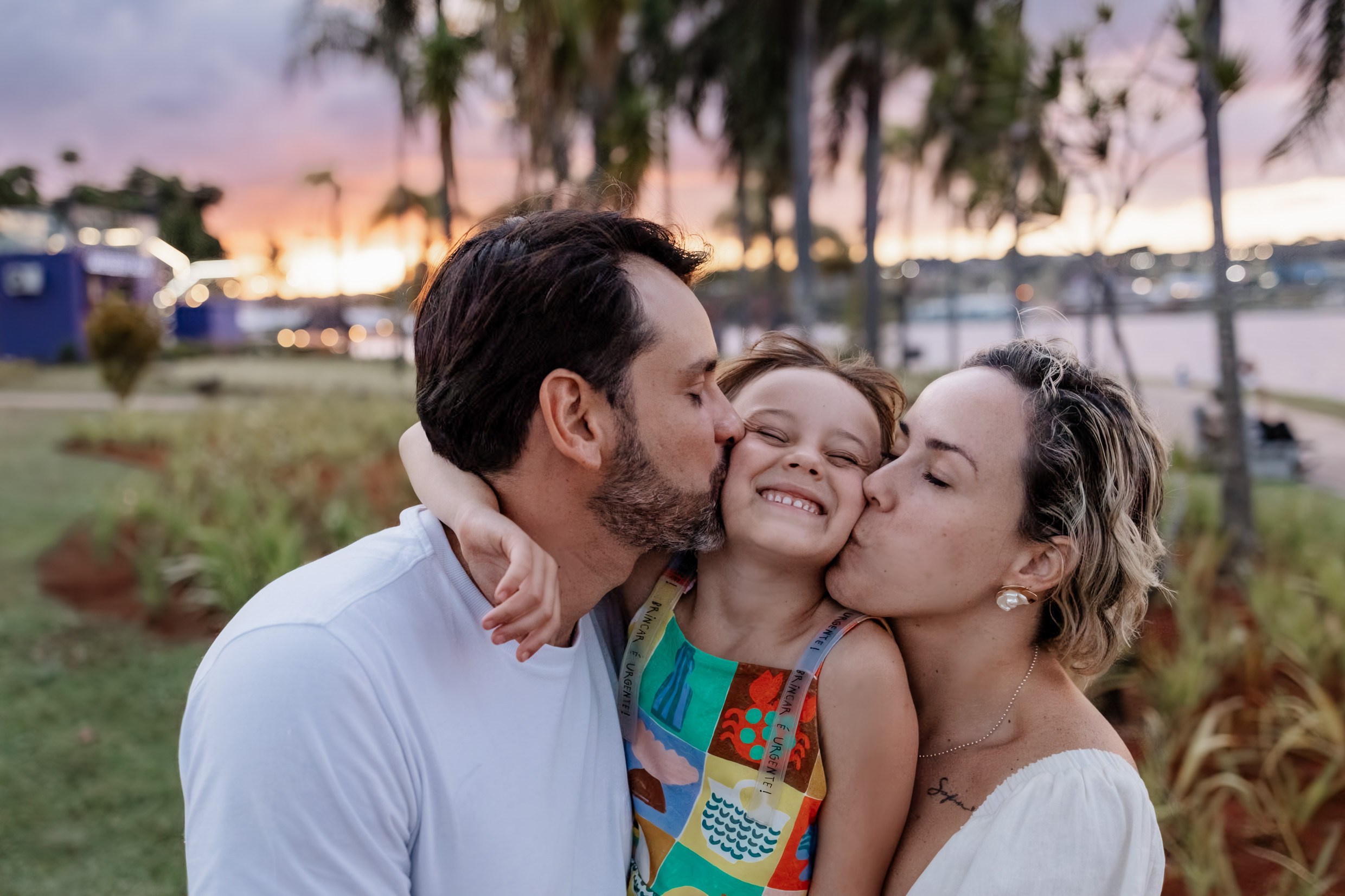 foto de família no por do sol lago sul