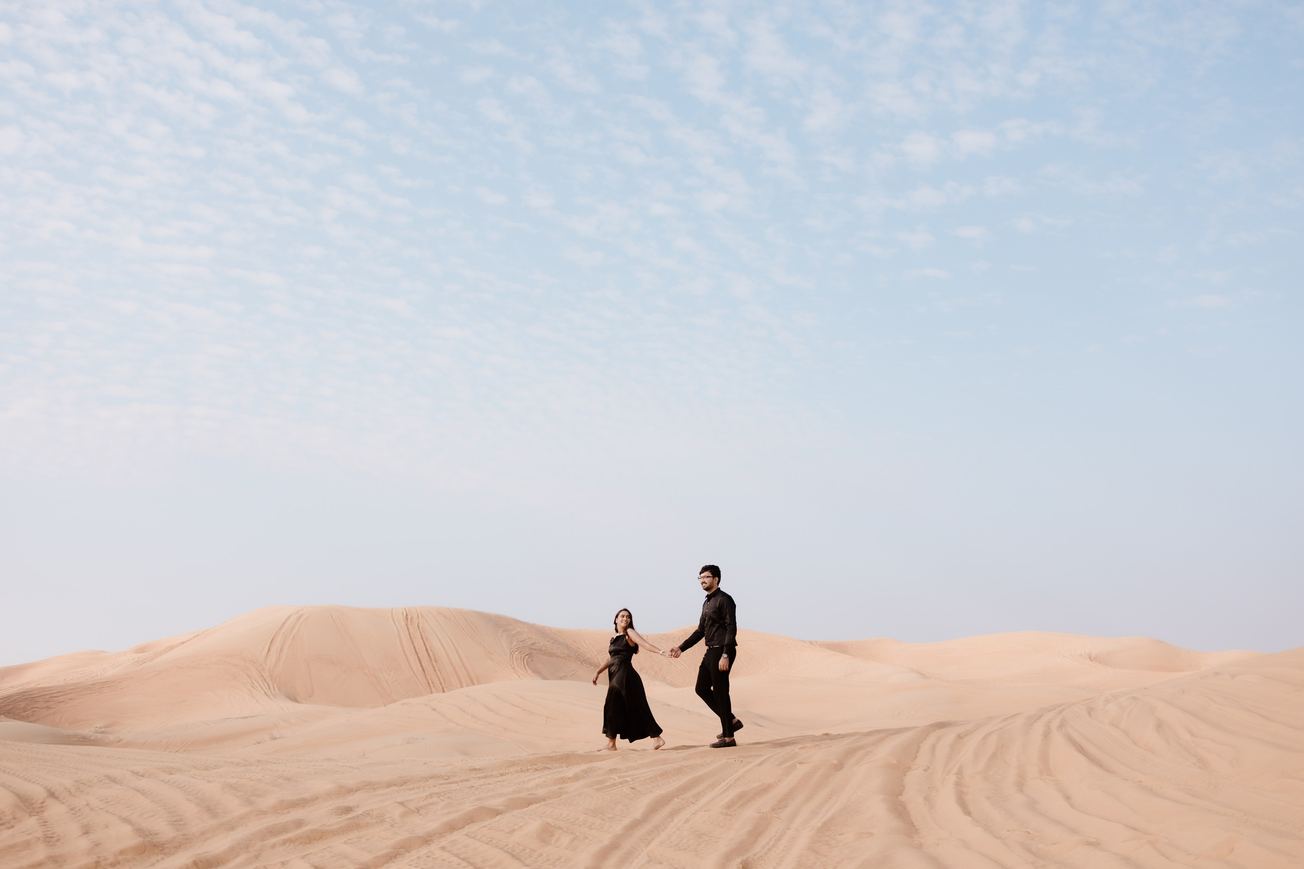 COUPLE SESSIONS. Love Emotions Weddings