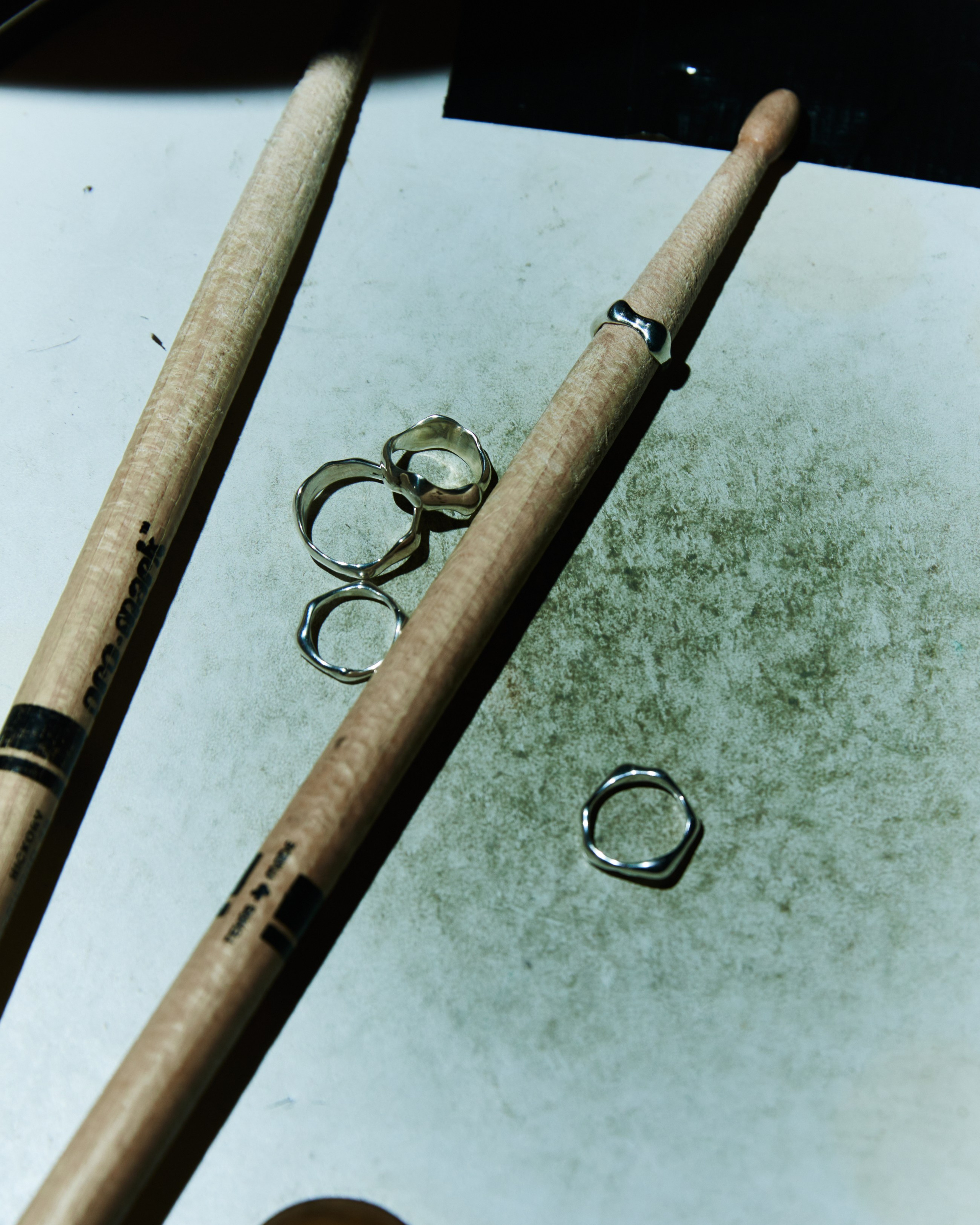 Photoshoot for a jewelry collection made by Magdalena Stastnikova. Photographer Katya Vlasova