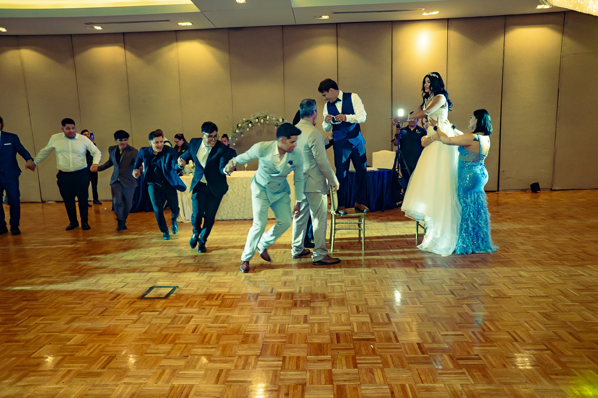 Fabiola & Daniel. Https://fotorecuerdosjrz.com/