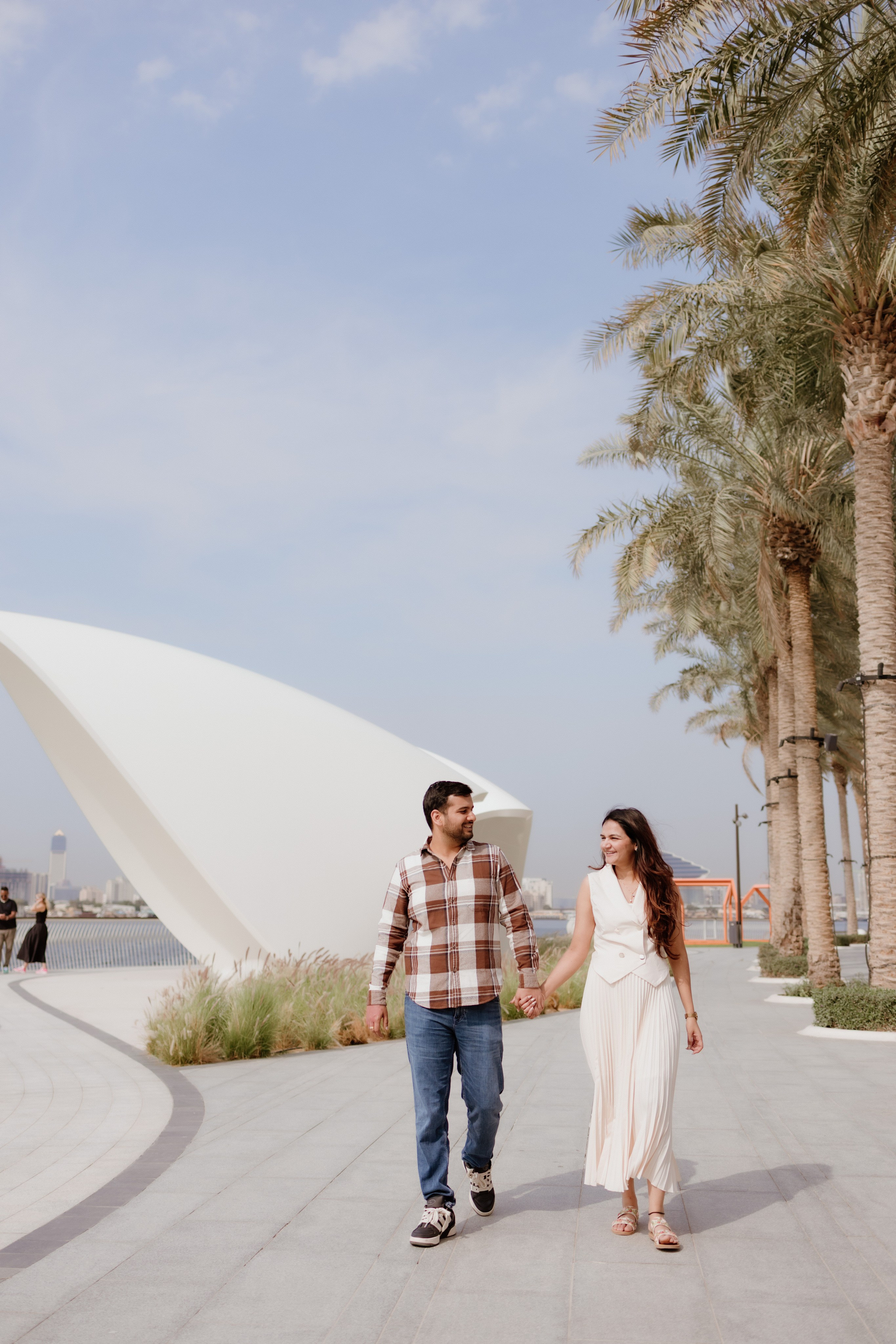 COUPLE SESSIONS. Love Emotions Weddings