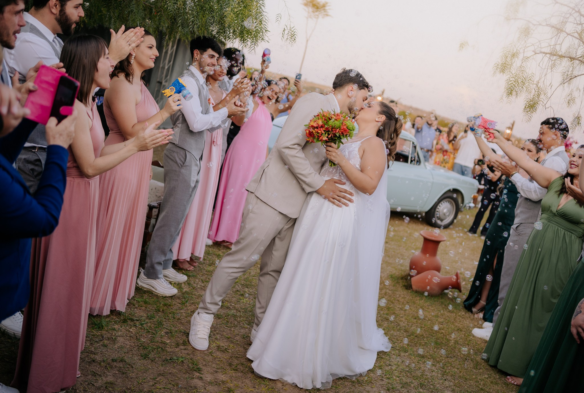Livia & Fernando — Chácara Esperança / Piratininga SP. Robson Colaço