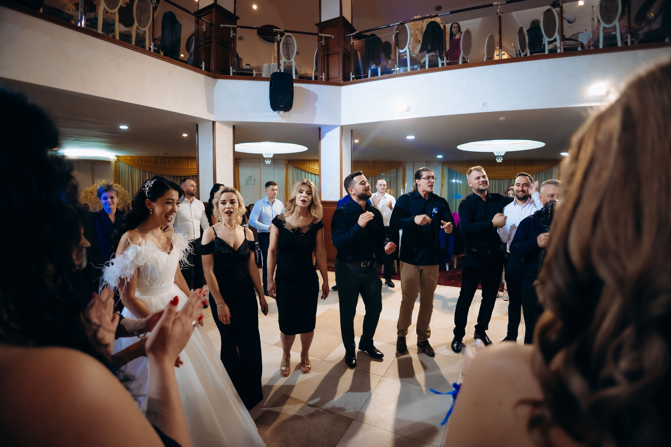 Loredana & Emilian – Ziua Nunții | Videografie - fotografie Botez Suceava, Iași, Botoșani. Servicii foto-video profesionale, pentru momente de neuitat
