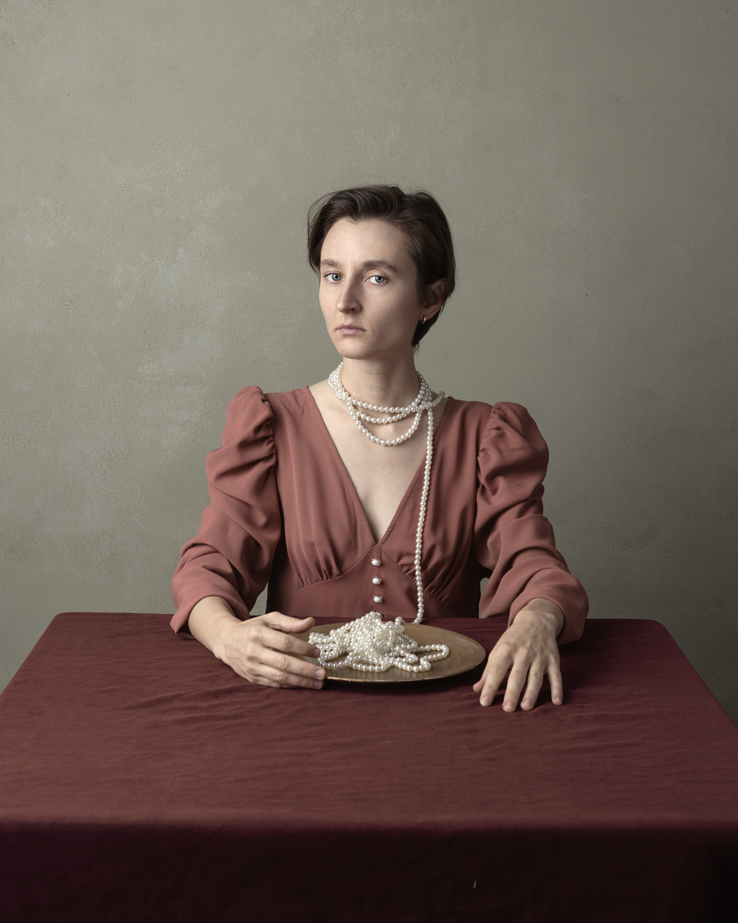 portrait, studio photo session, photographer, photography, classic studio photo-session, headshot, studio headshot, New York photographer, photographer New York, studio photography NYC, NYC photographer, NYC photo studio, art, painterly portraits, framed art, fine-art photography, photo session, model portfolio, art portrait, painting-like feel