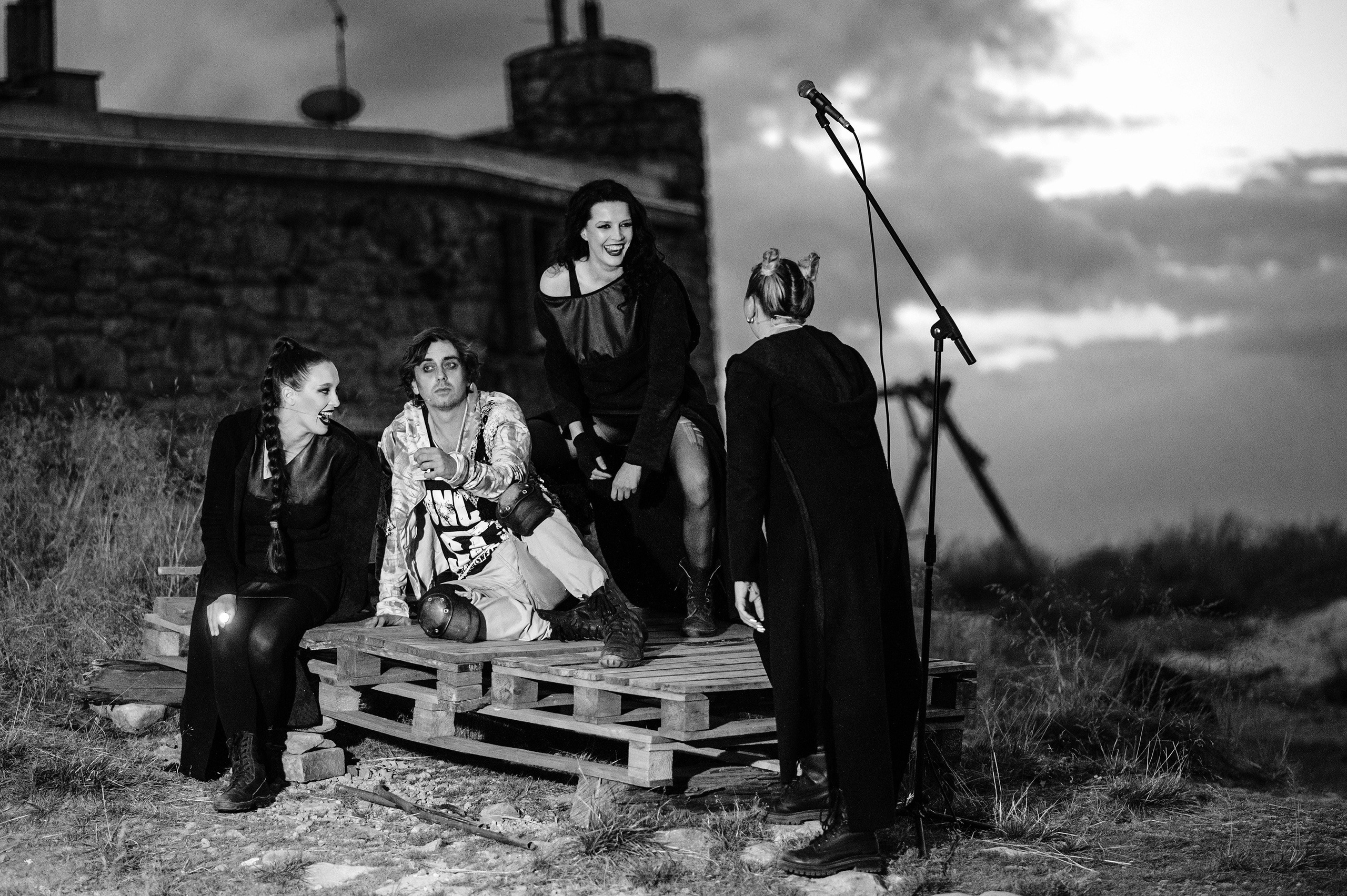 Неоопера-жах «HAMLET» Вільяма Шекспіра. Піп-Іван. Весільний та портретний фотограф Кизим Арсен