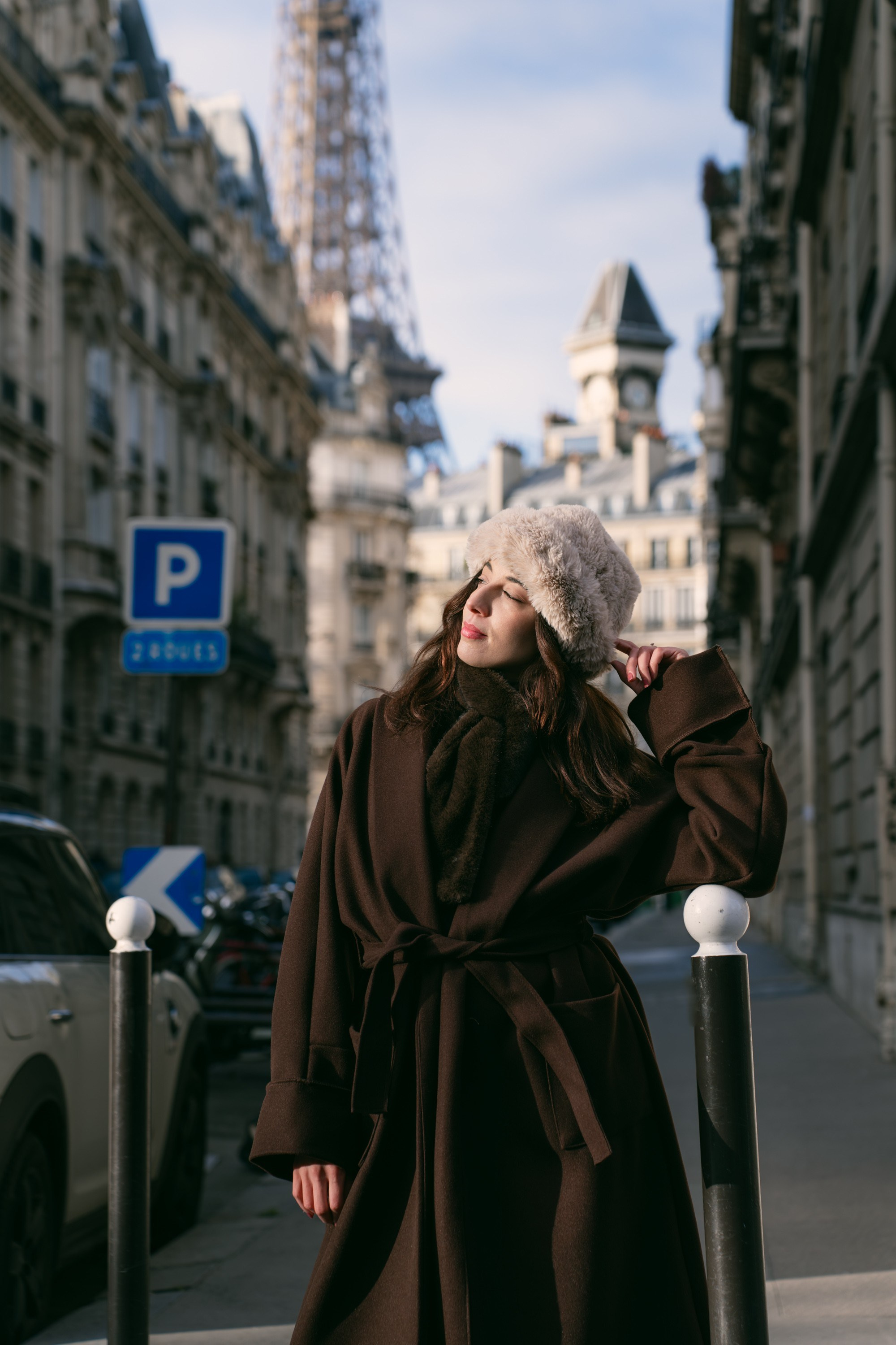 Solo Portrait session: Eiffel Tower. Paris Photographer & Videographer