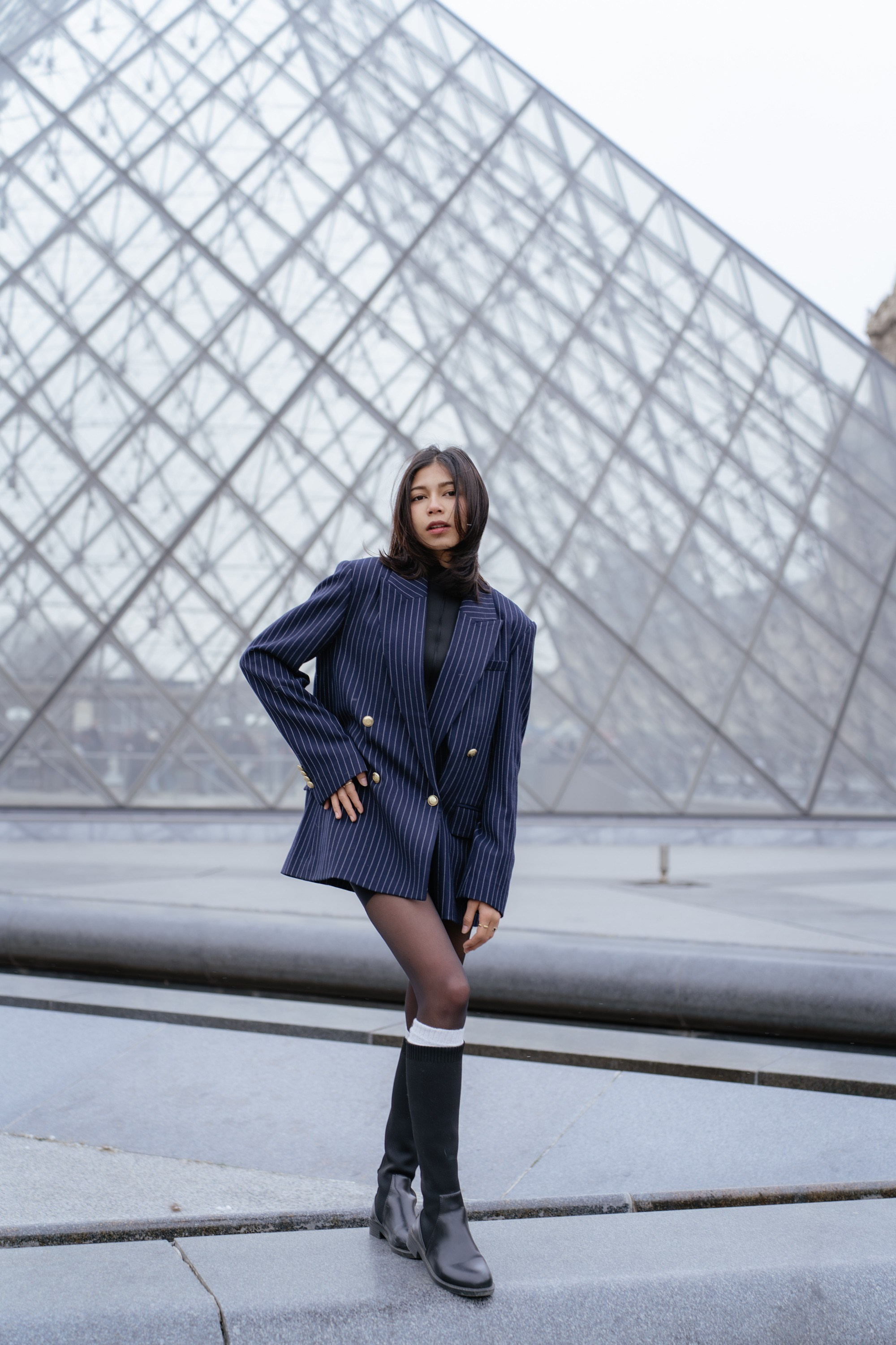 Solo Portrait Session: Louvre & Eiffel Tower. Paris Photographer & Videographer