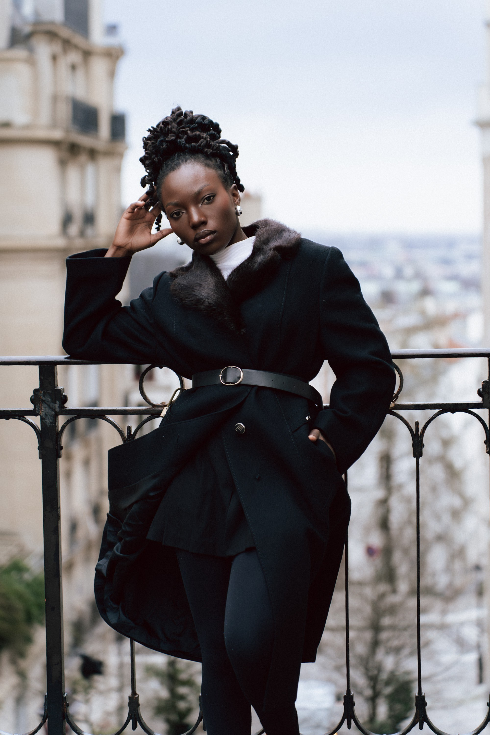 Solo Portrait Session: Monmartre. Paris Photographer & Videographer