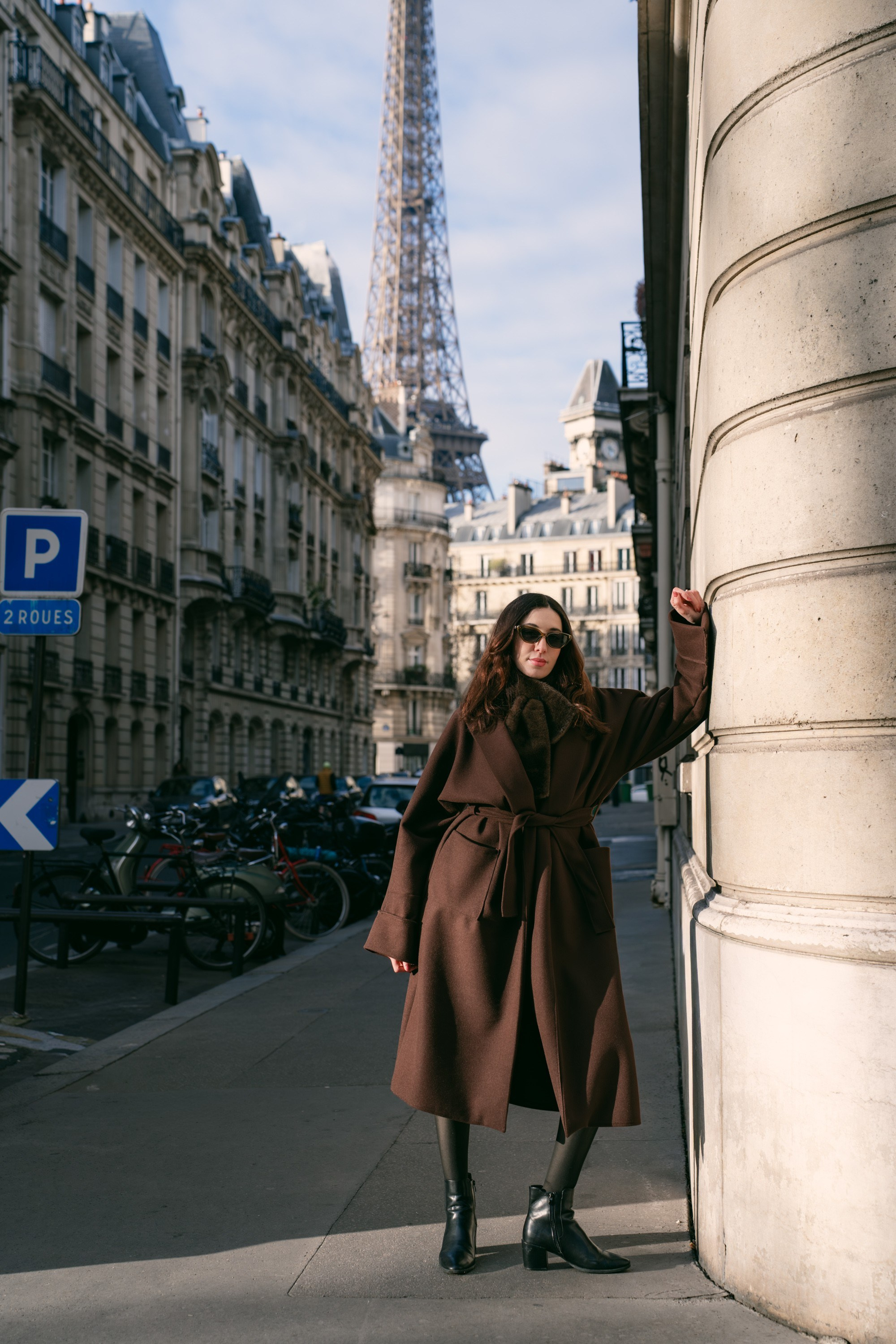 Solo Portrait session: Eiffel Tower. Paris Photographer & Videographer