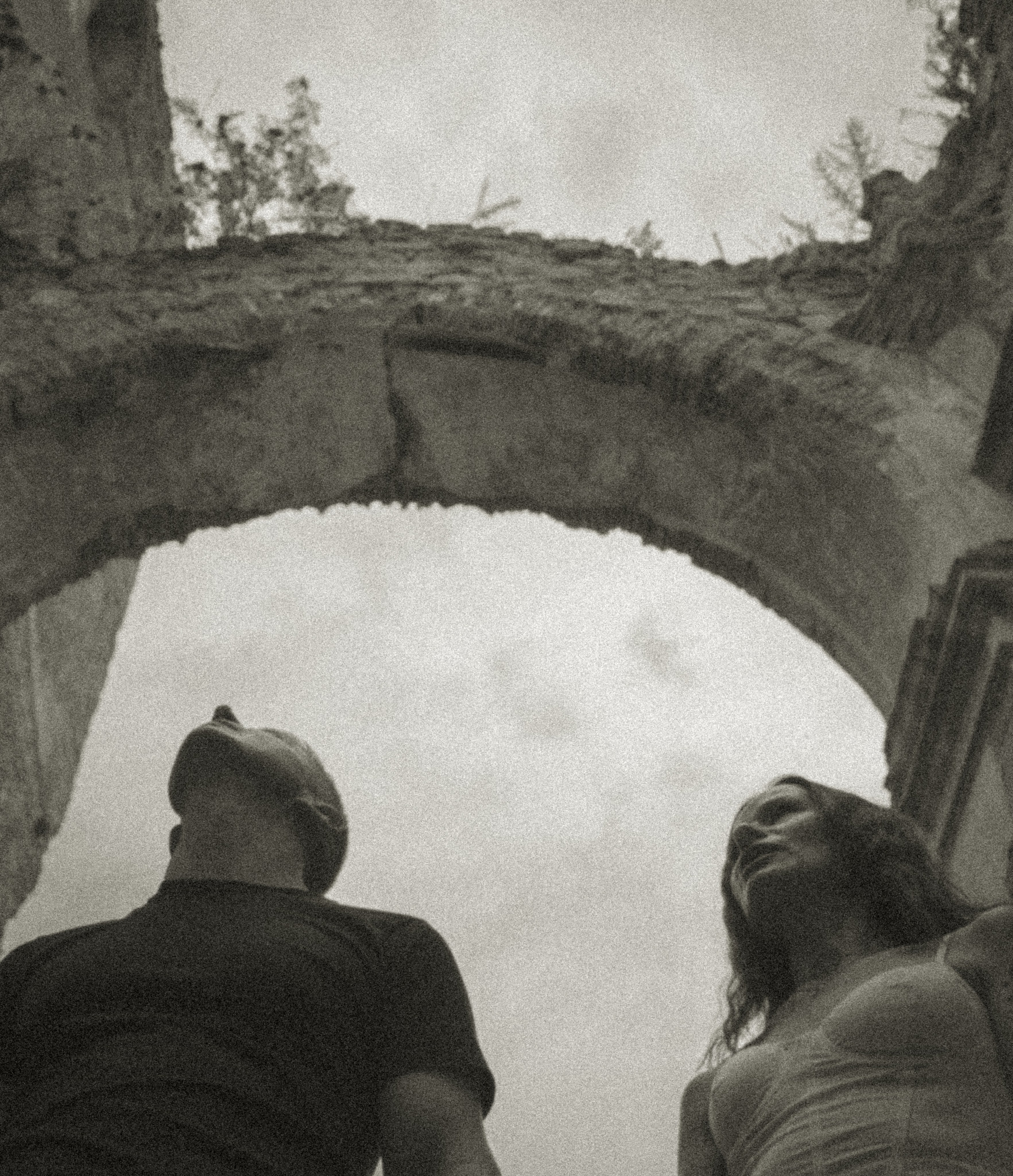 Balade en moto. Histoires d’amour, séances photos de famille et de mariage en France