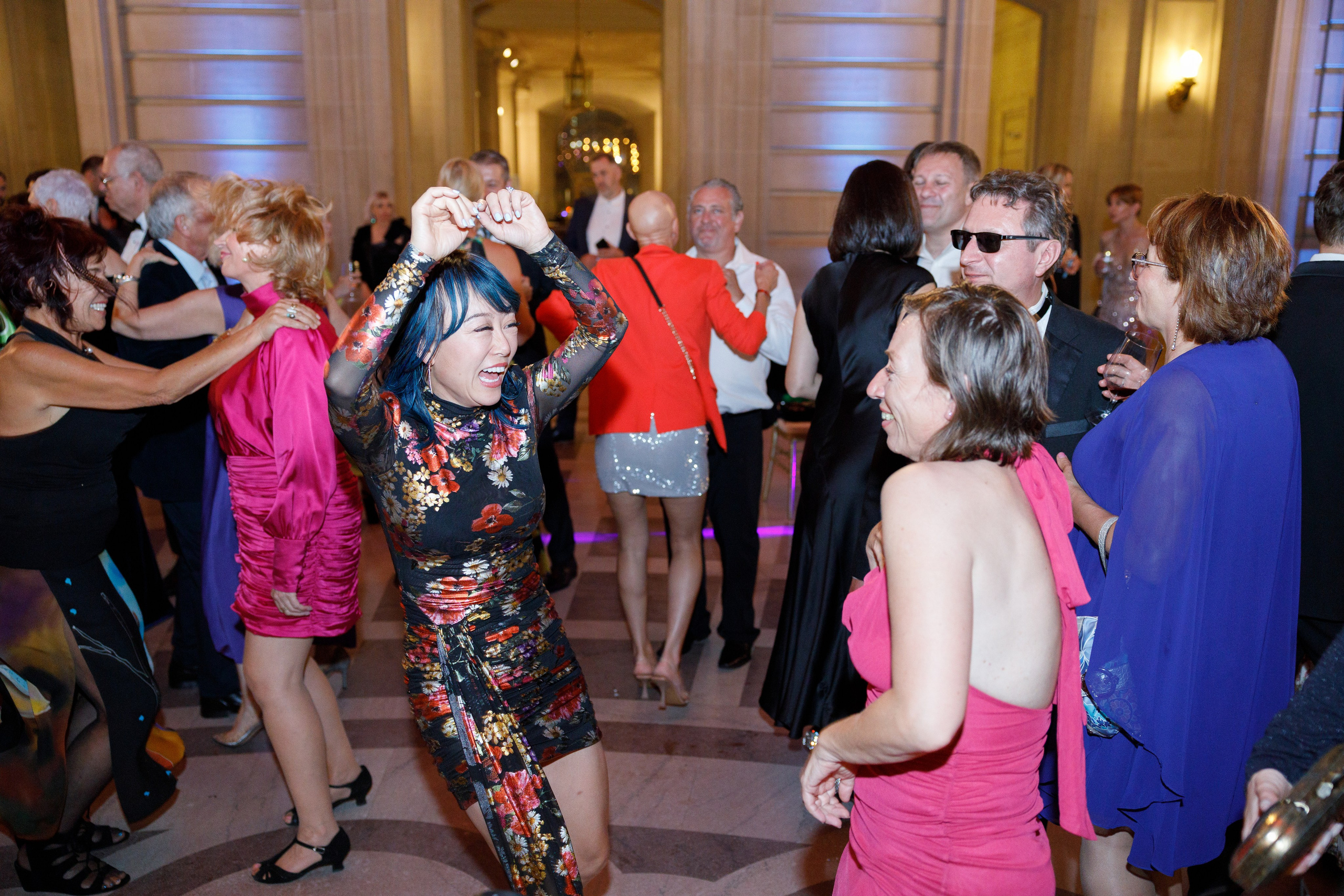 Wedding at City Hall. Family and Event photographer in Bay Area Elena Tiuriumina