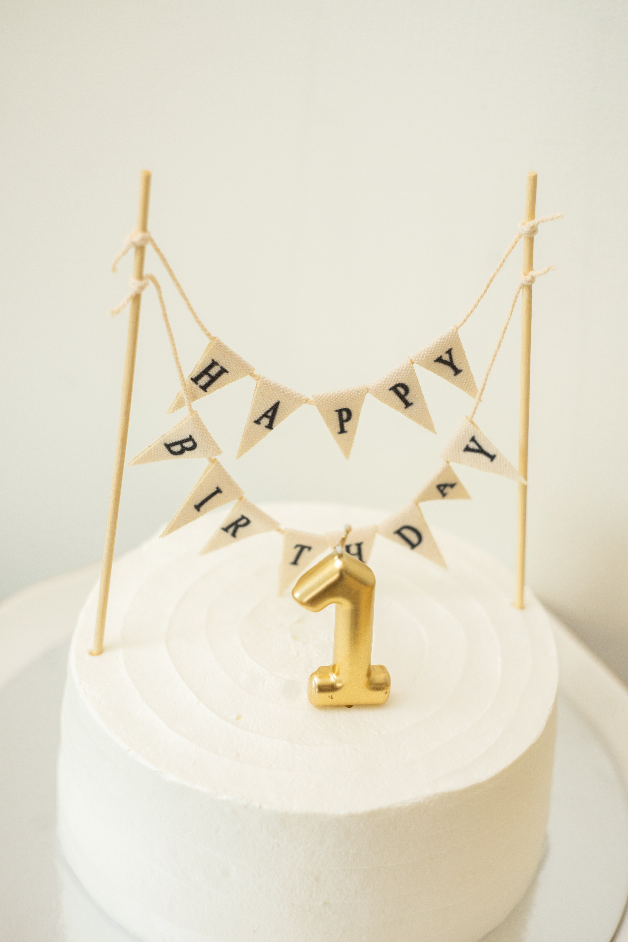 🎂 Birthday Photoshoot Abu Dhabi, Dubai | Professional Kids Birthday Photography. Professional Photographer Abu Dhabi, Dubai — Yulia Ismoilova | 2025