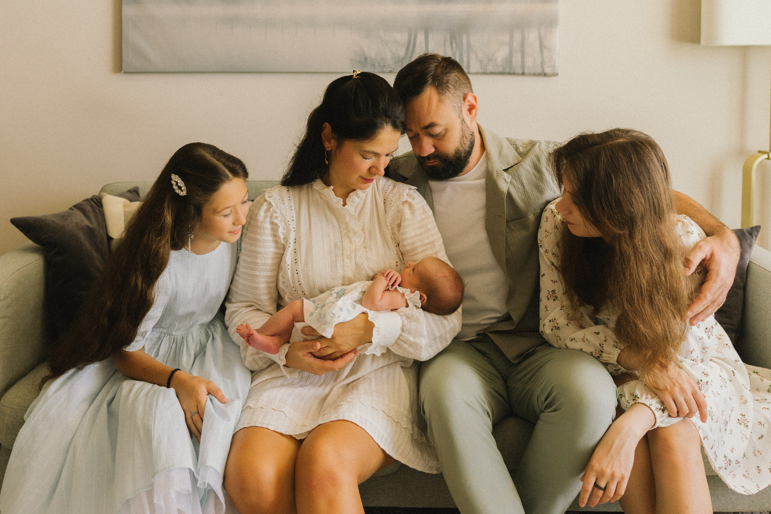 New born photography in Abu Dhabi. Professional Photographer Abu Dhabi, Dubai — Yulia Ismoilova | 2025