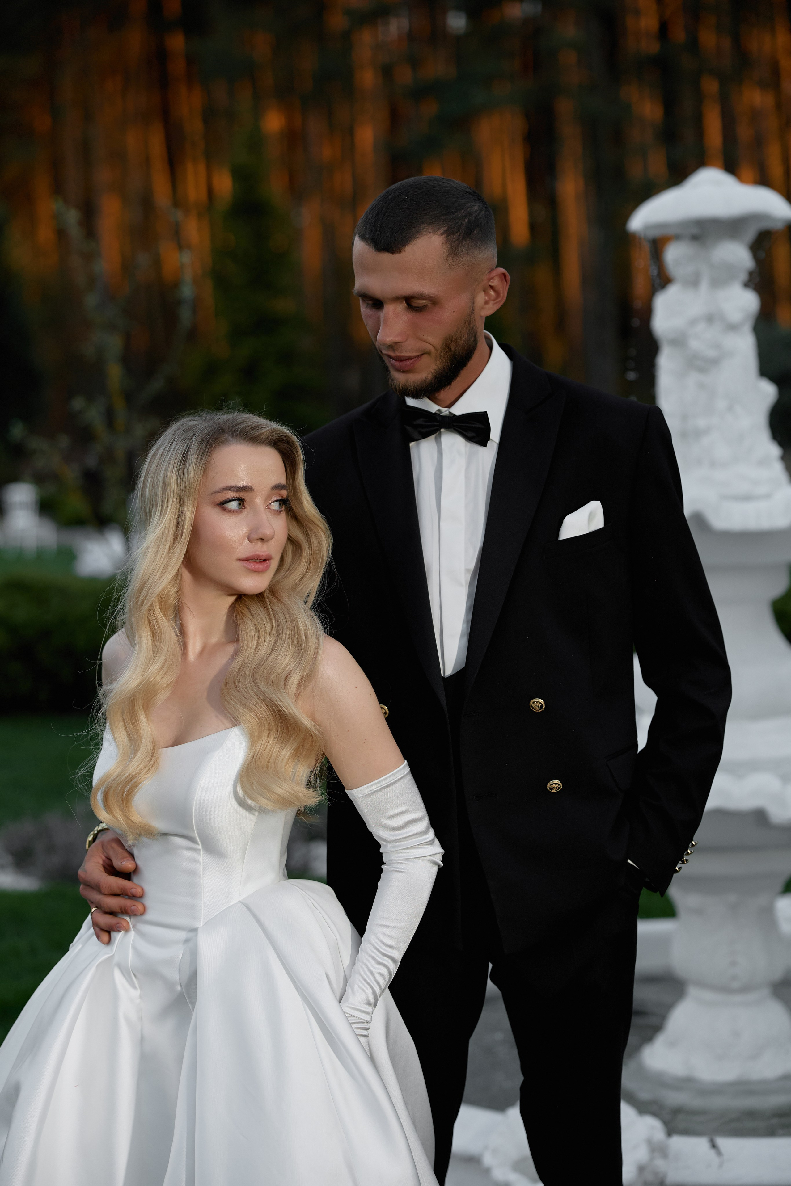 Natalia & Roman. Dworek przy lesie. Fotograf ślubny i rodzinny w Krakowie Yana Klymova