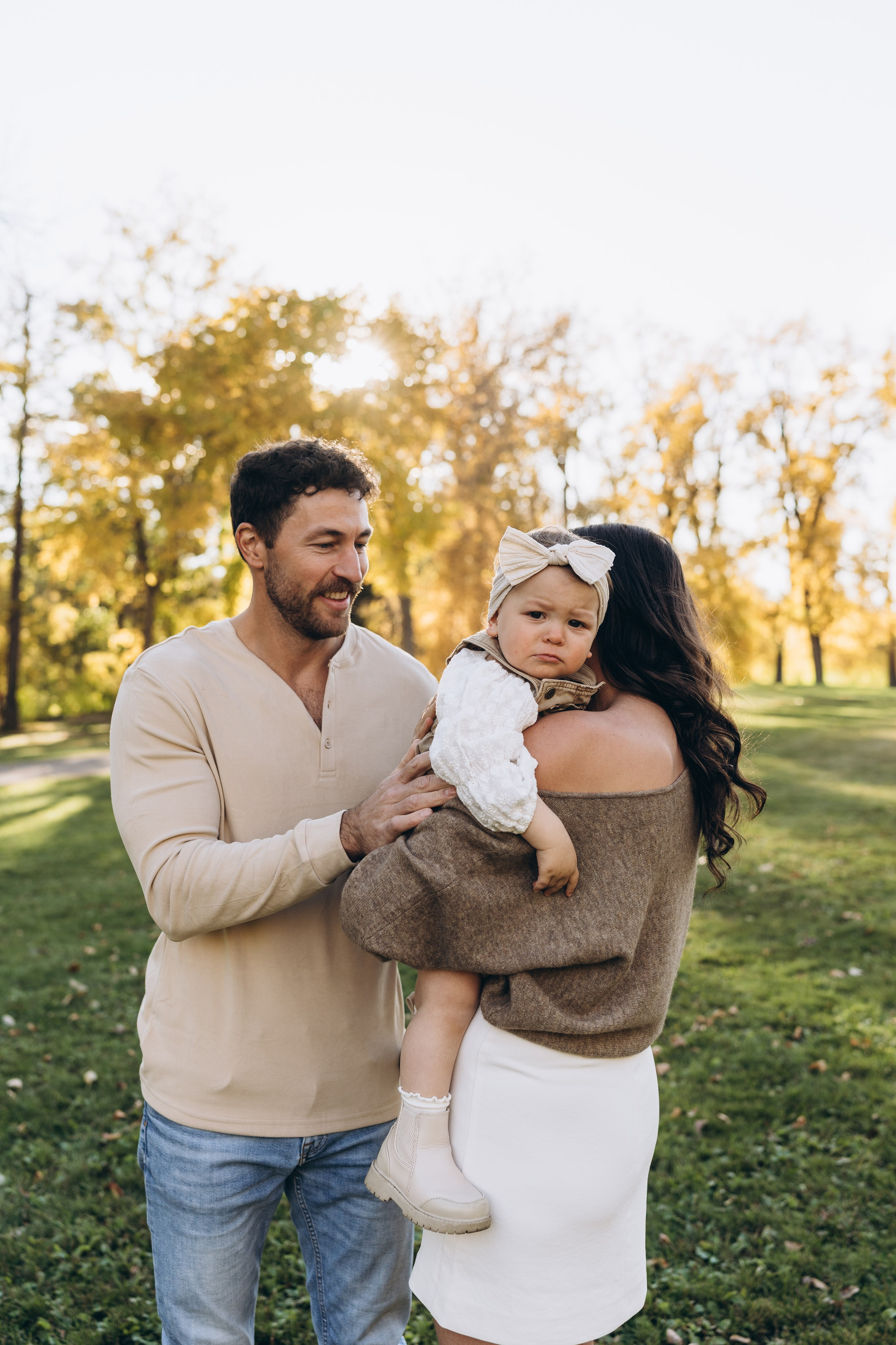 Jess & fam. Calgary Wedding & Lifestyle Photographer — Yevhen Polishchuk