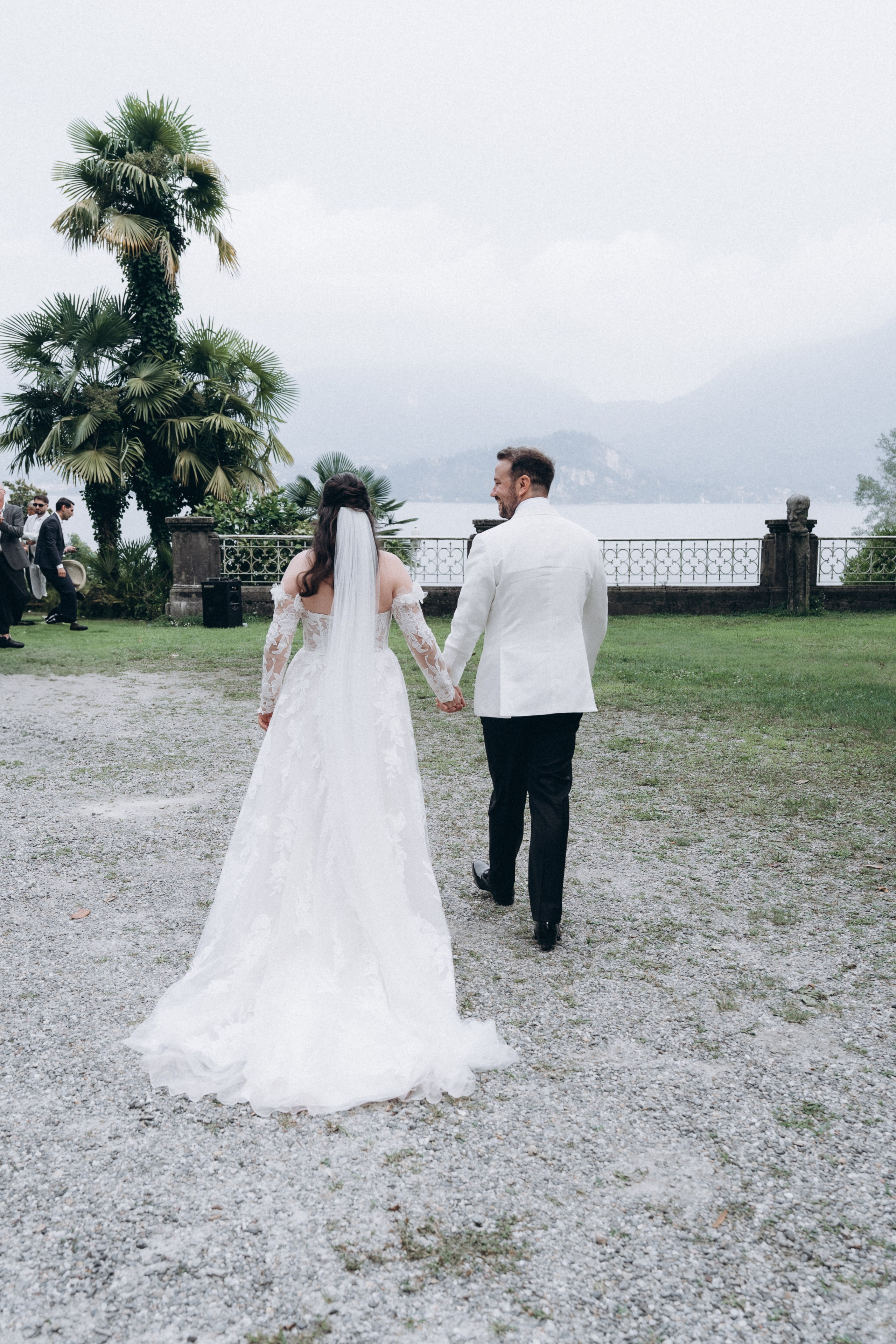 LAURA AND DOMENIK_LAKE MAGGIORE. PHOTOGRAPHER IN ITALY