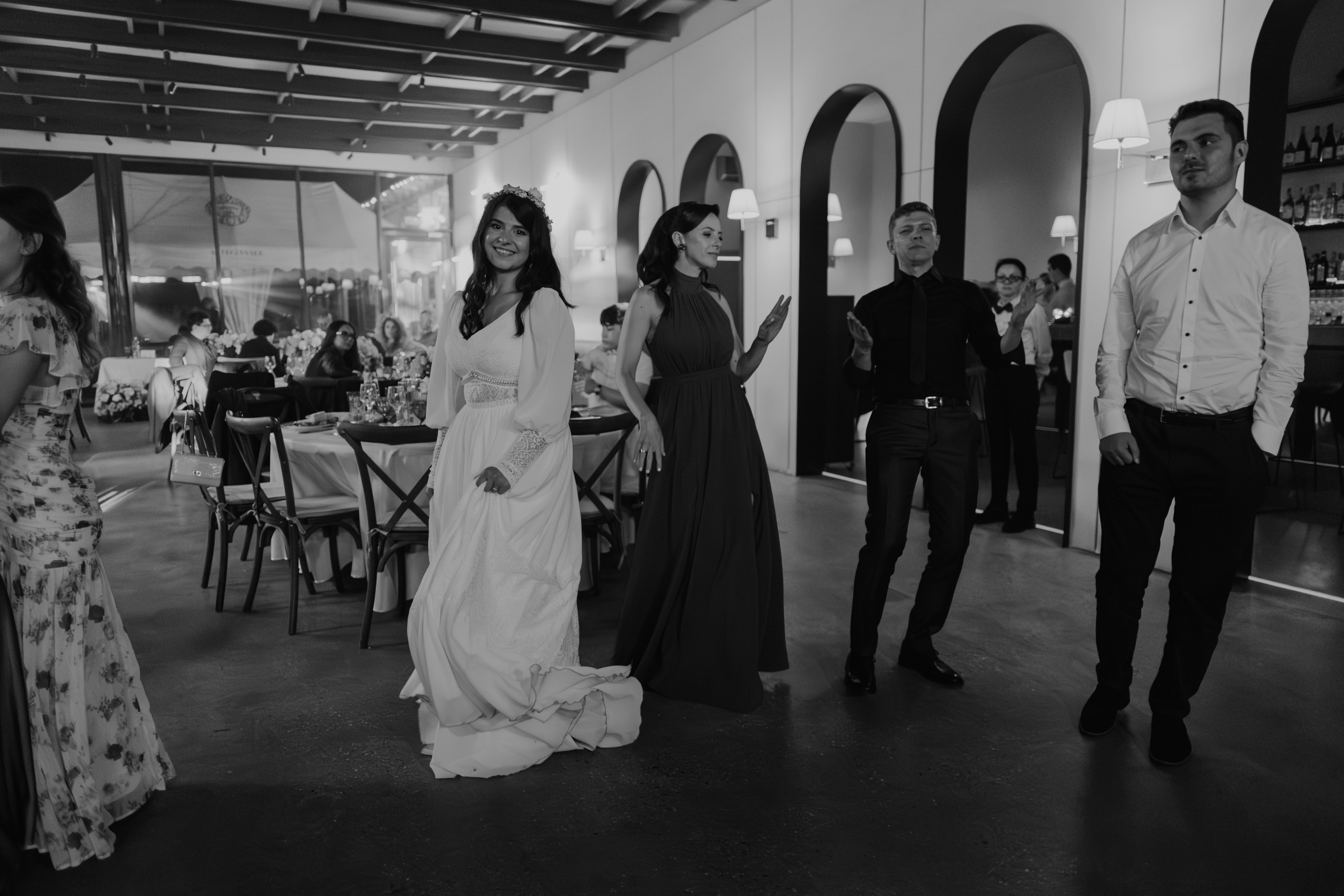 Flori & Cosmin. Main