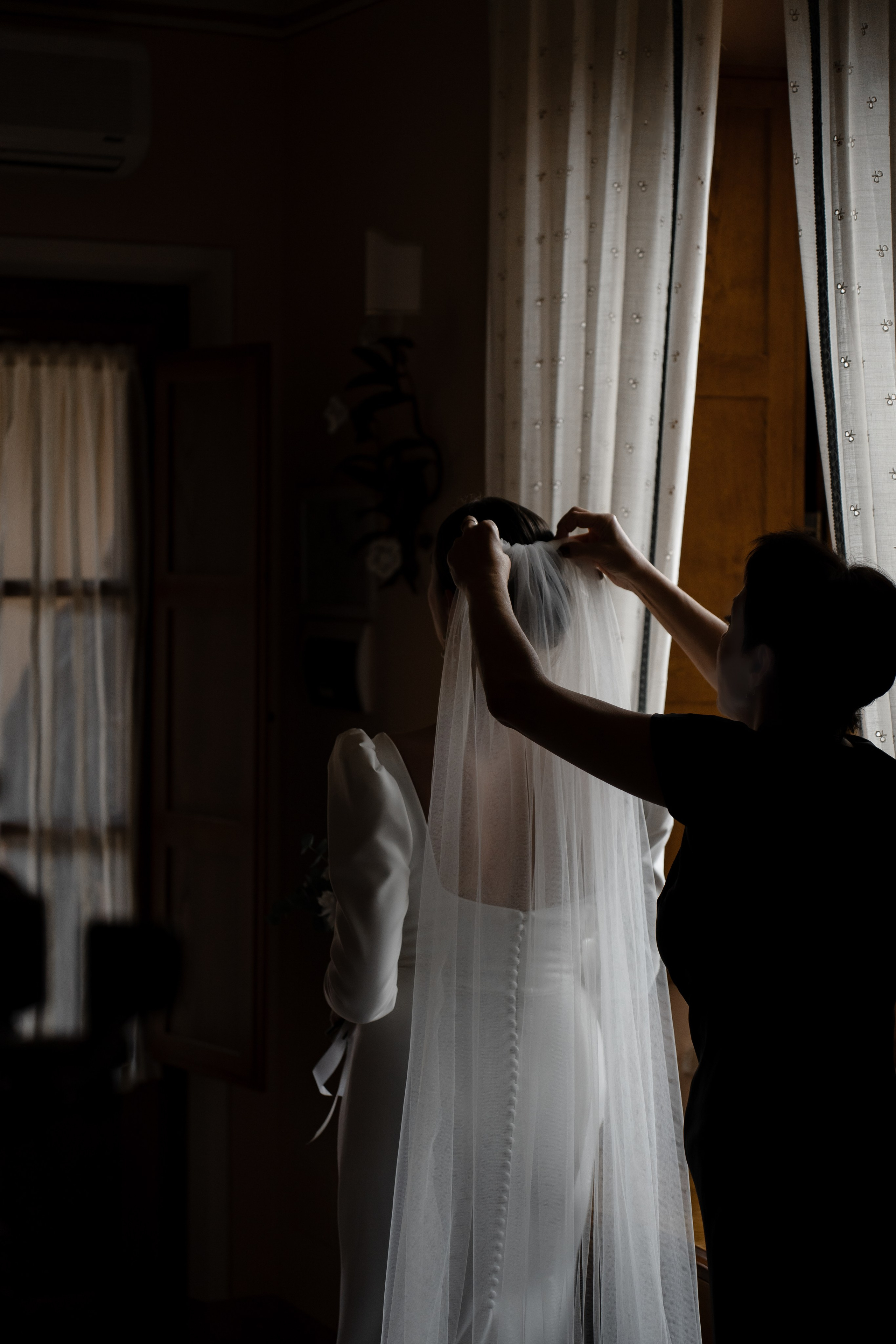 Elopment in Cortona. Villa Falconiere. Wedding Photographer in Italy