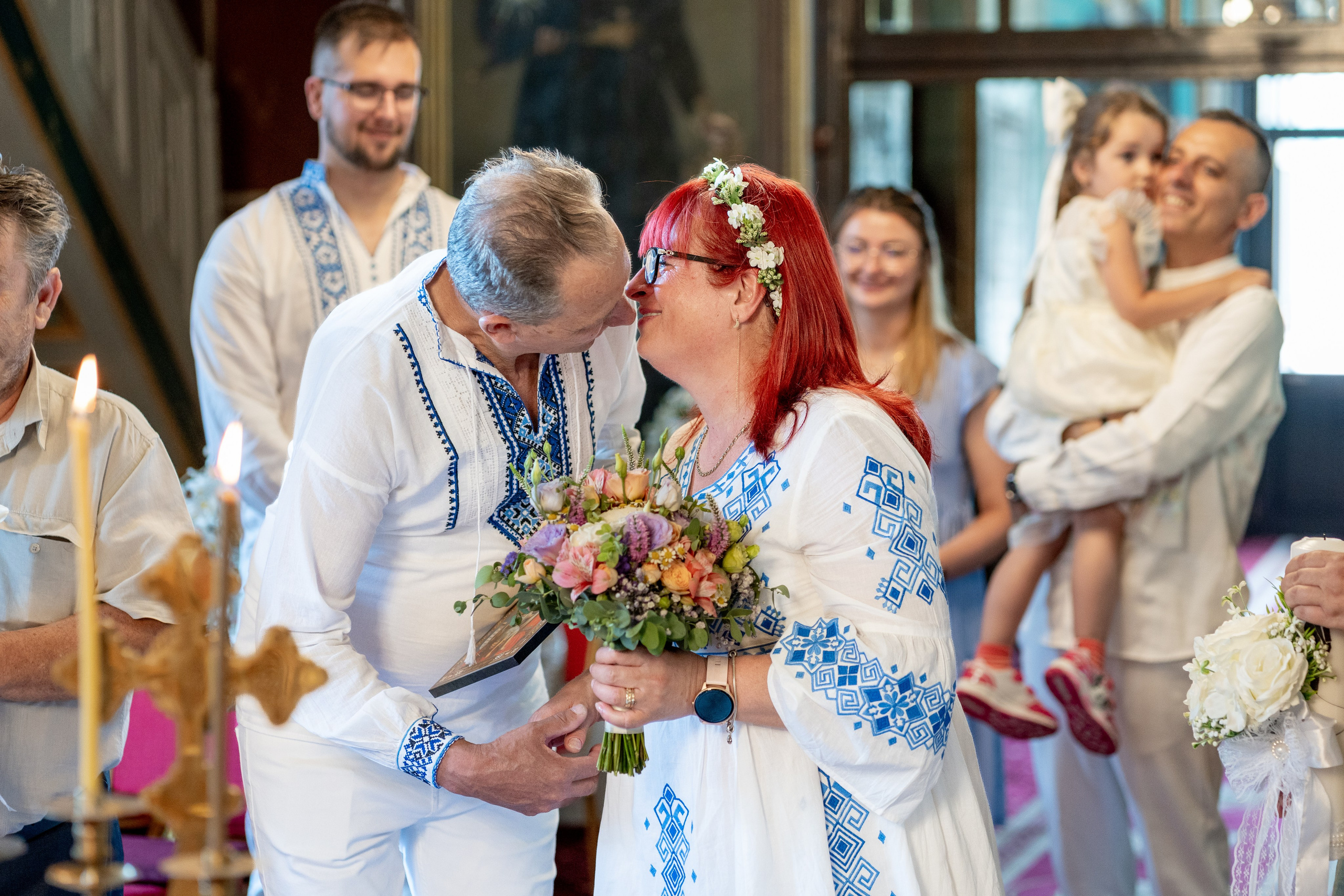 Imortalizează emoția reînnoirii jurămintelor la Nunta de Argint printr-o ședință foto profesională. Momente autentice, povești de iubire. Fotograf de evenimente, portret si lifestyle