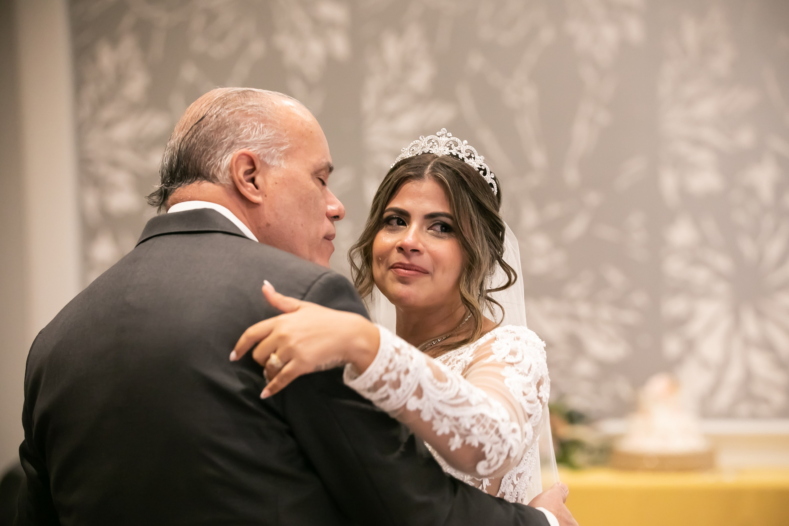 Wedding in The Lue Gardens intimate wedding photography. Lana Photography — Wedding & Family Photographer in Florida & Beyond