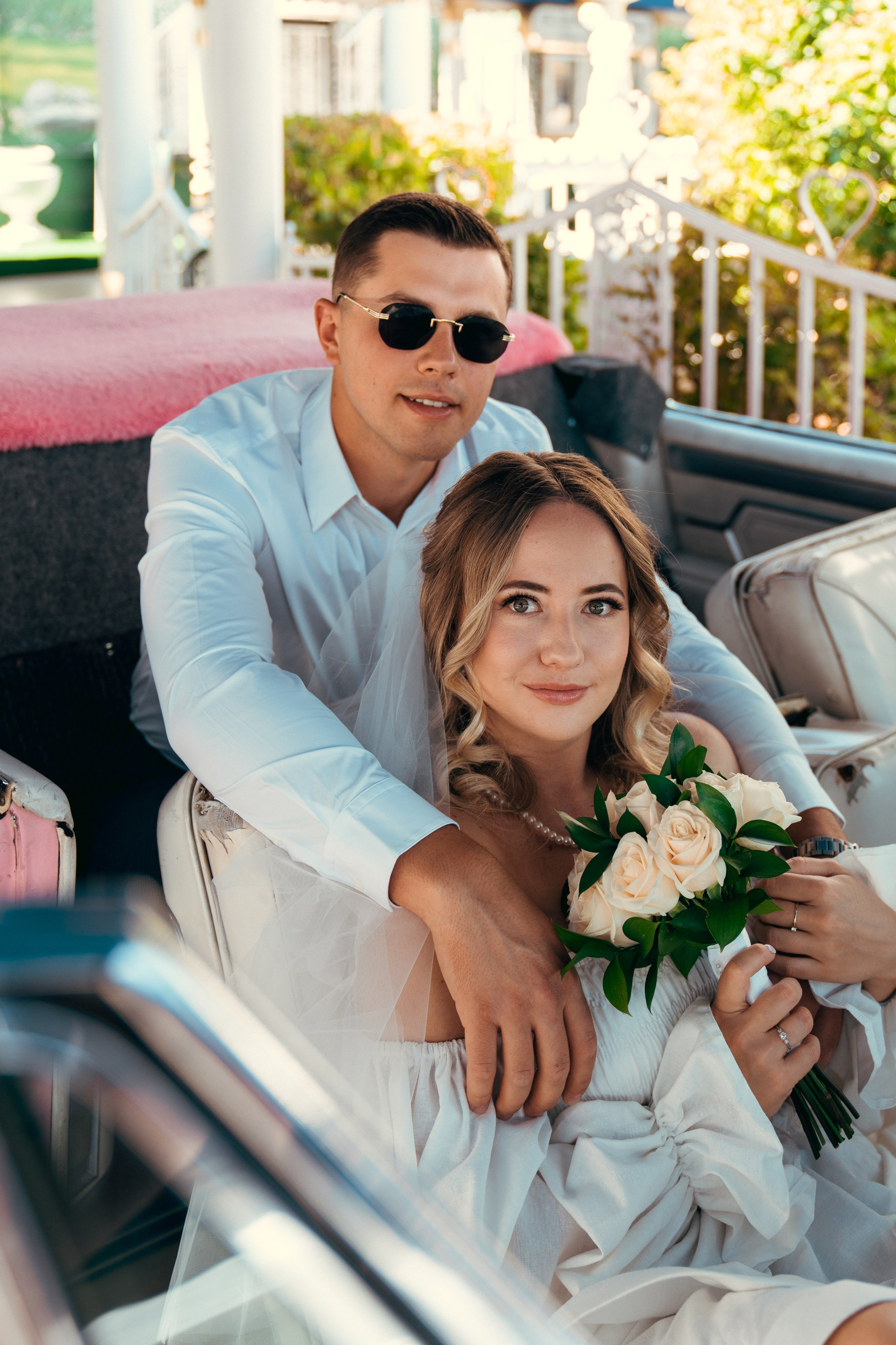 Iryna&Roman. Wedding & elopement photographer Viktoriya Kravtsov. Las Vegas