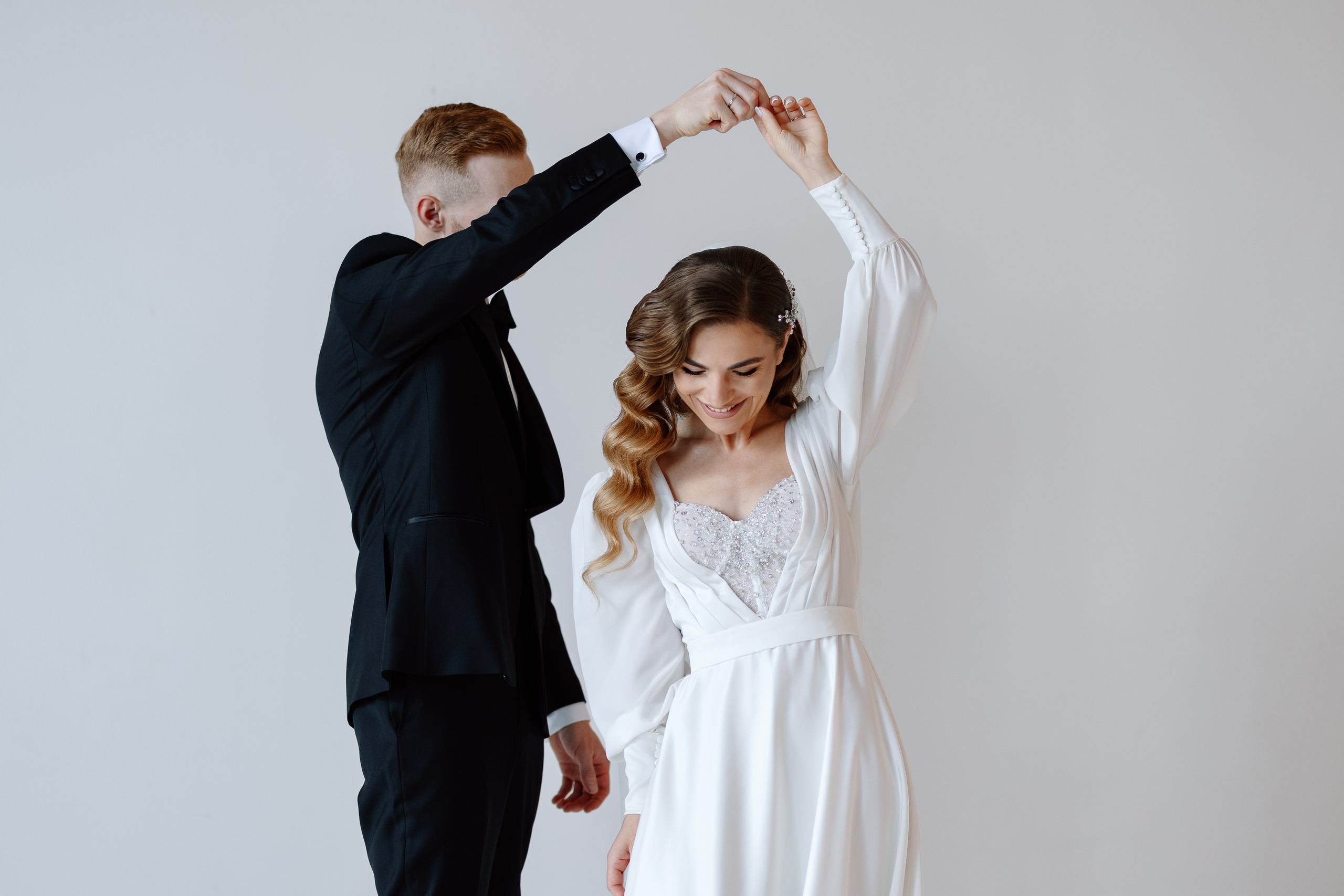 Corina & Dumitru. Main