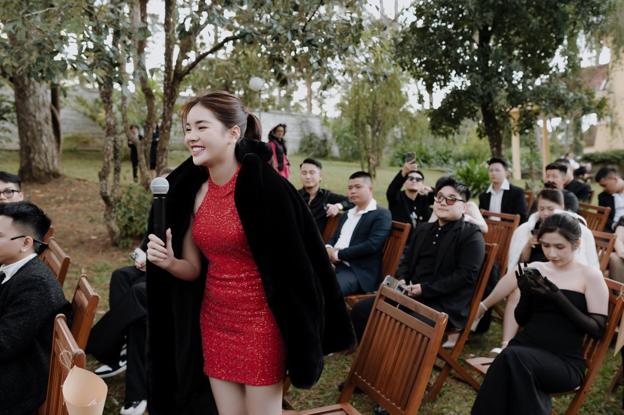 𝐃𝐄𝐍𝐍𝐈𝐒 ⓐⓝⓓ 𝐓𝐈𝐍𝐘/Destination Wedding. Nhiếp ảnh gia đám cưới hàng đầu tại Thành Phố Hồ Chí Minh
