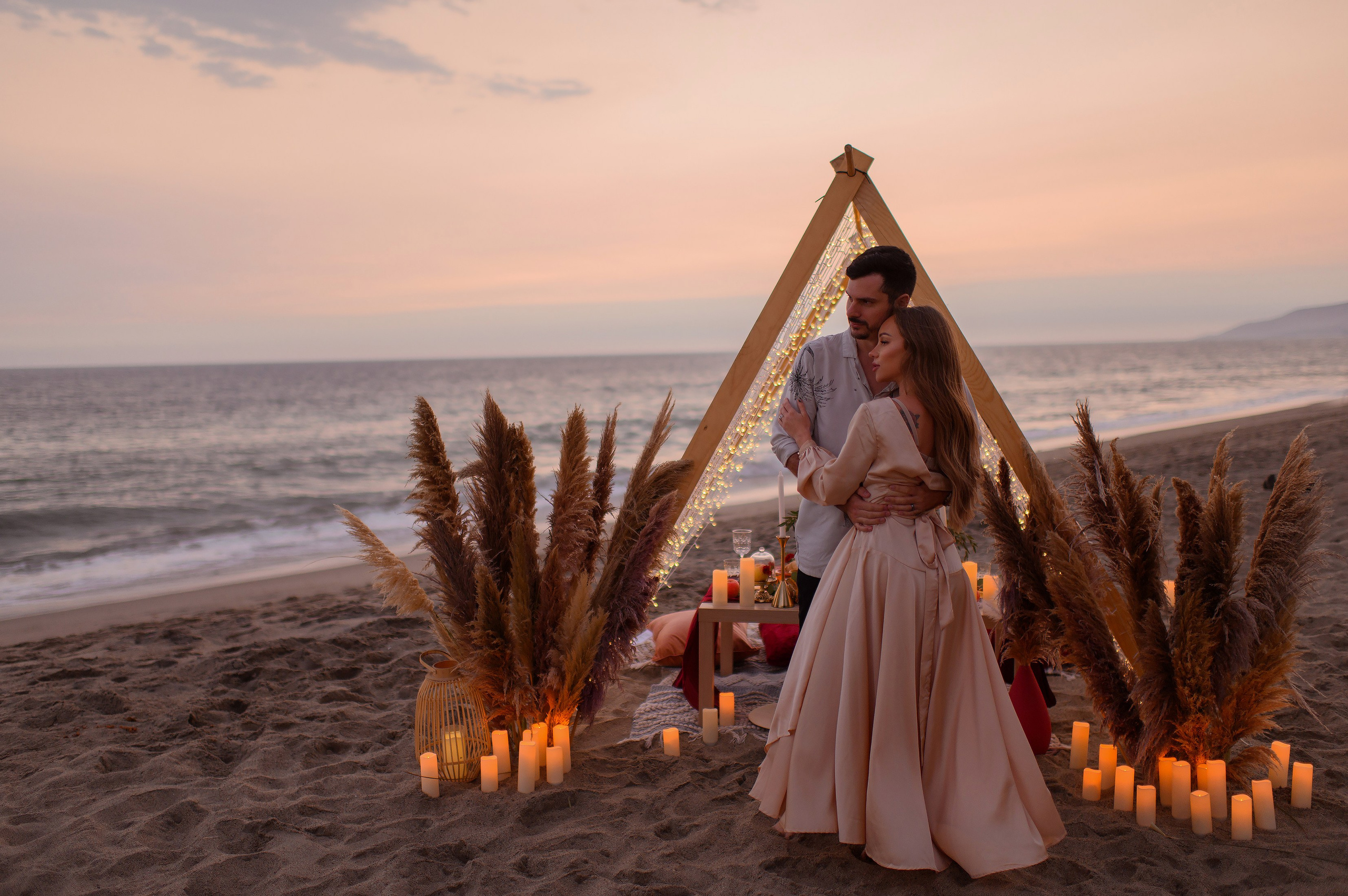 Couples photographer in Charlotte. Wedding, maternity and family photographer in Charlotte Tasha Minn