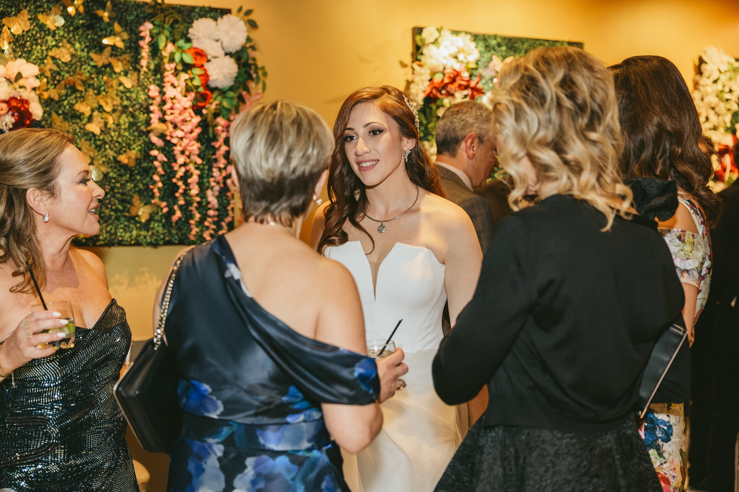 06.08.2025 Wedding. Wedding family event photographer in Chicago Nick Yushevich