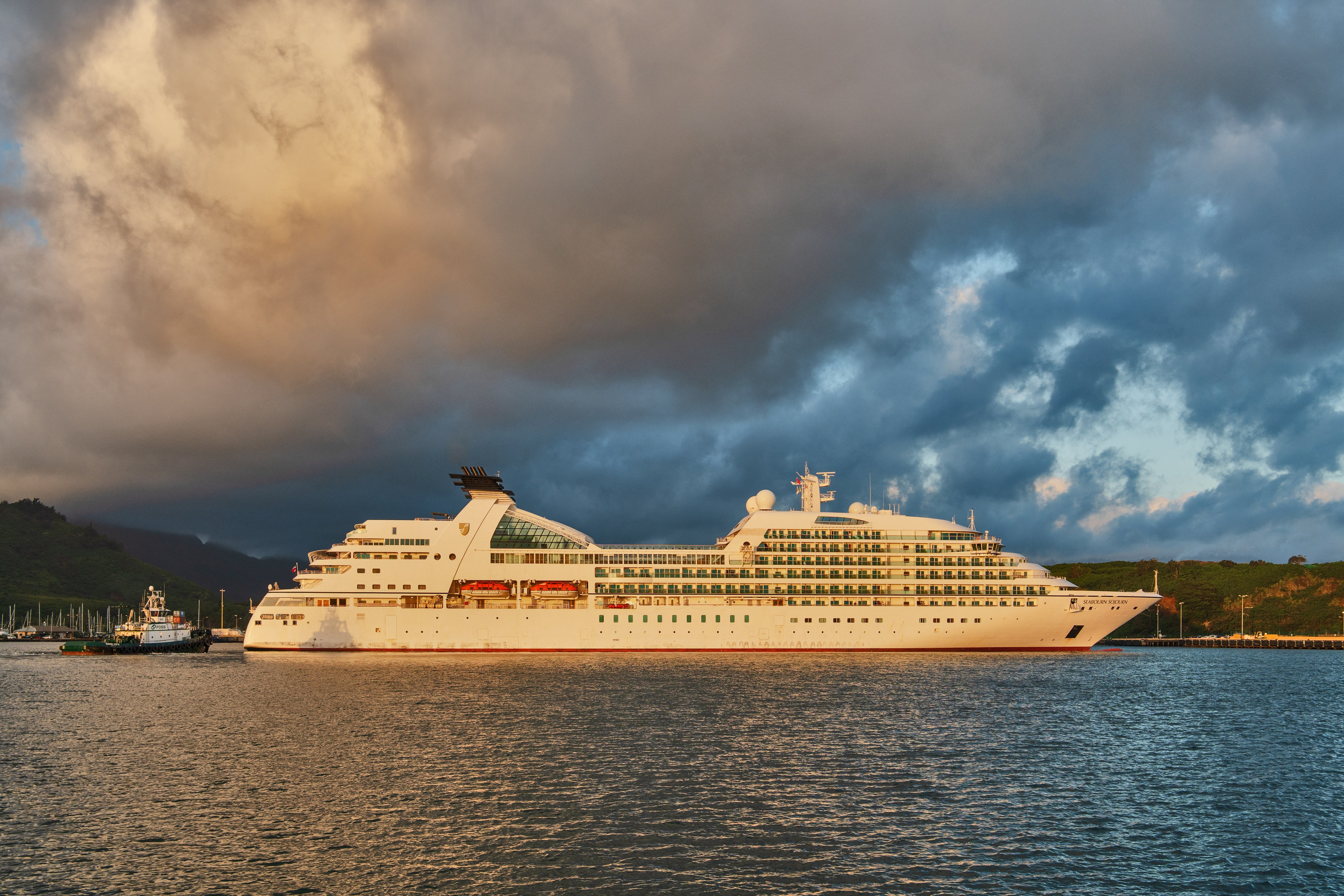 SHIPS. Awards winning photographer in Kauai, Hawaii